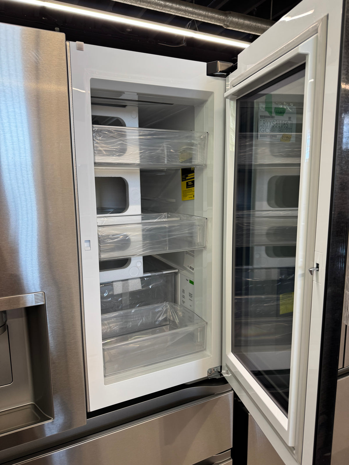 NEW - LG 36” InstaView® Door-in-Door® French Door Refrigerator – LF29S8365S (1 YEAR MANUFACTURER WARRANTY)