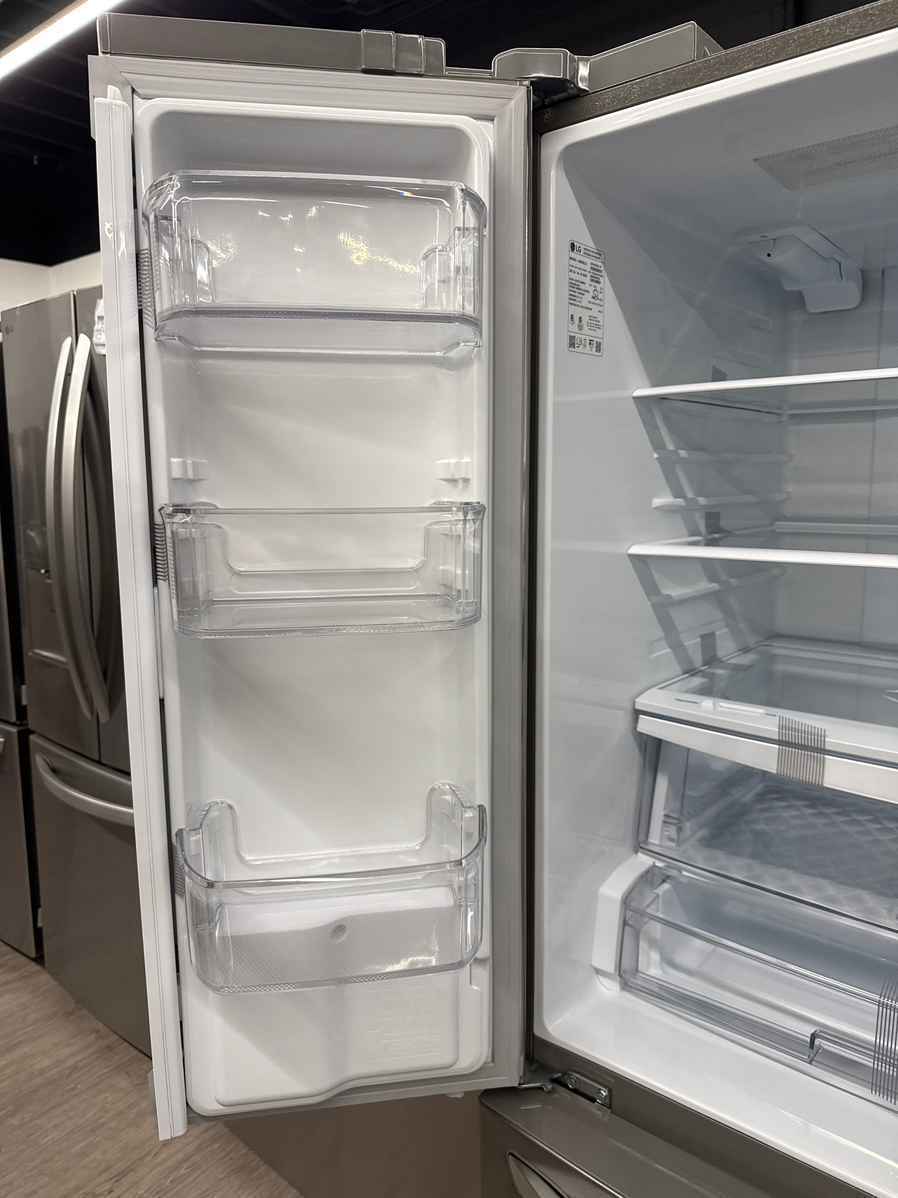 LG 30” French Door Refrigerator - LRFWS2200S (1 YEAR MANUFACTURER WARRANTY)