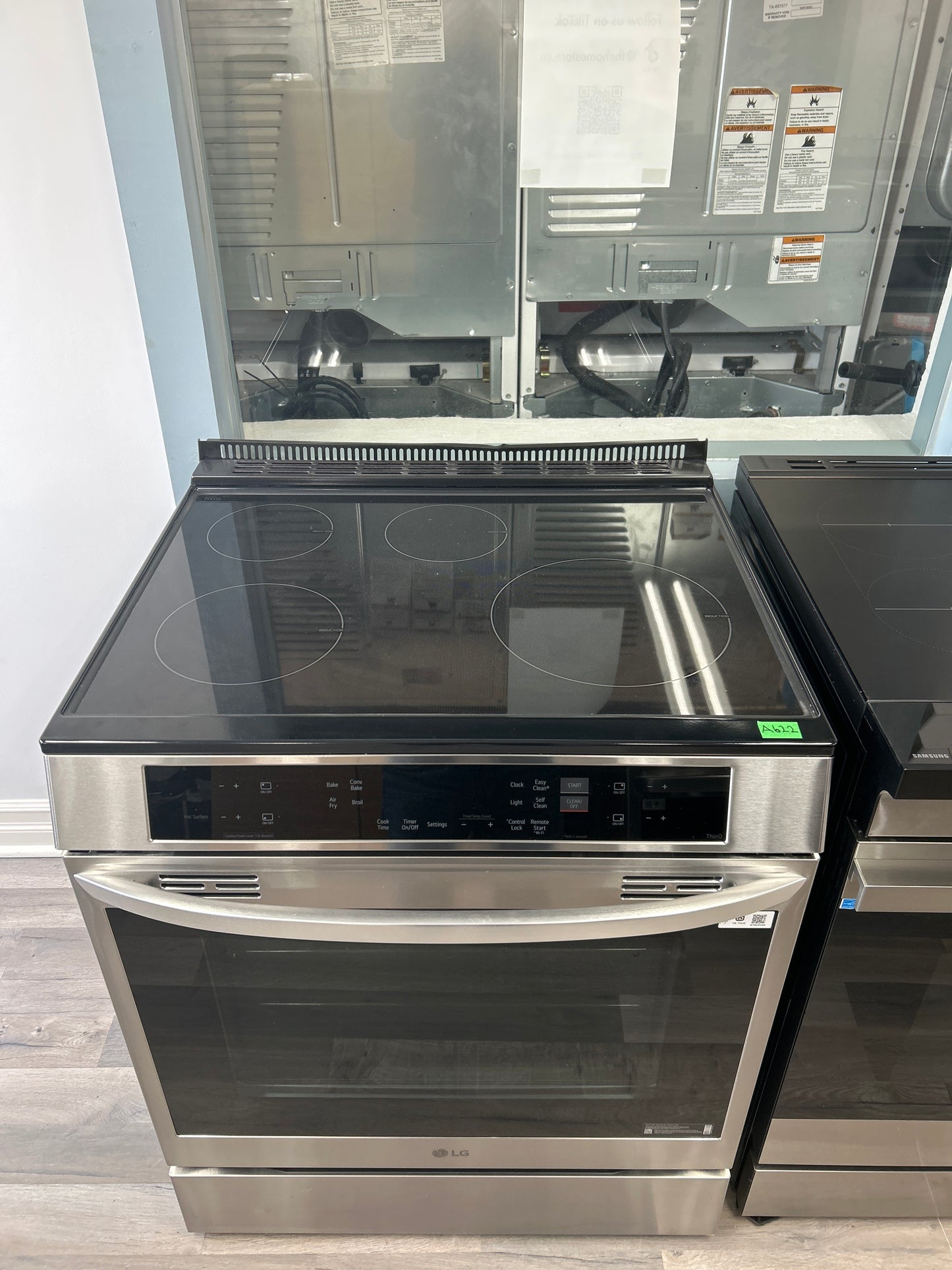 OPEN BOX - LG 30” Slide-in Induction Range - LSIL6332FE