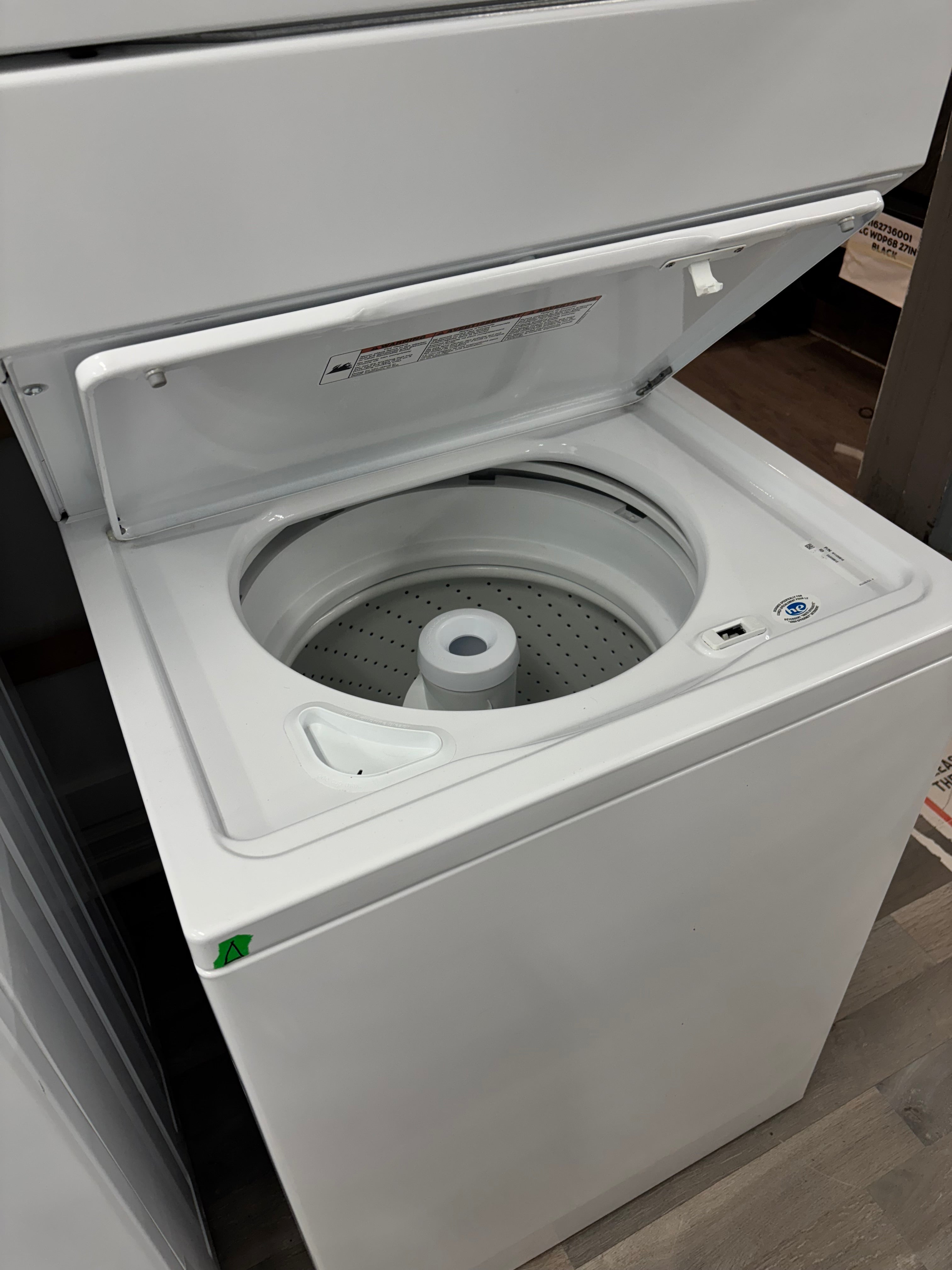 Whirlpool 27” Laundry Center - YWET4027HW1