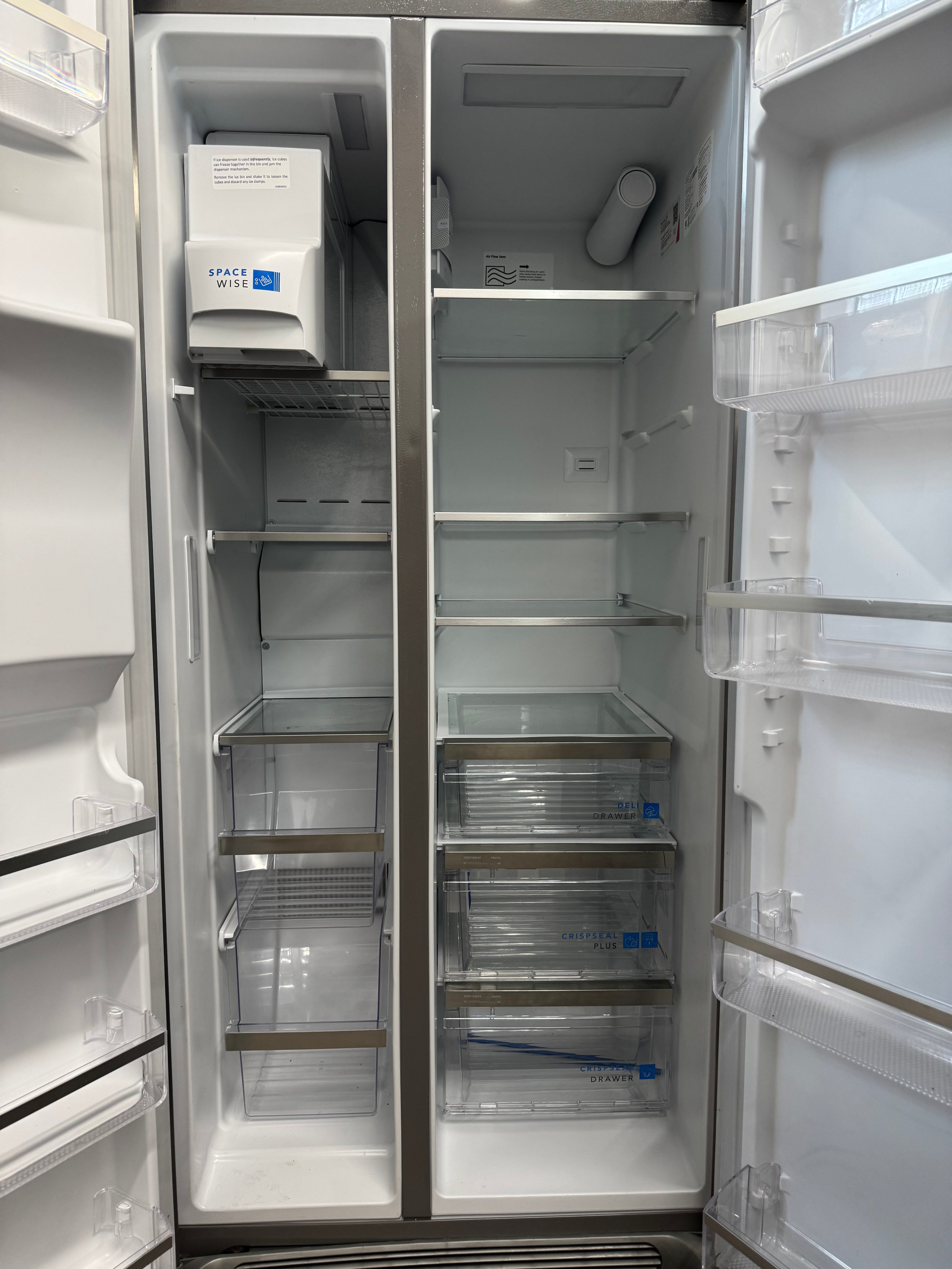 OPEN BOX - Frigidaire 33” Side by Side Fridge with Water & Ice Dispenser - GRSS2352AF8