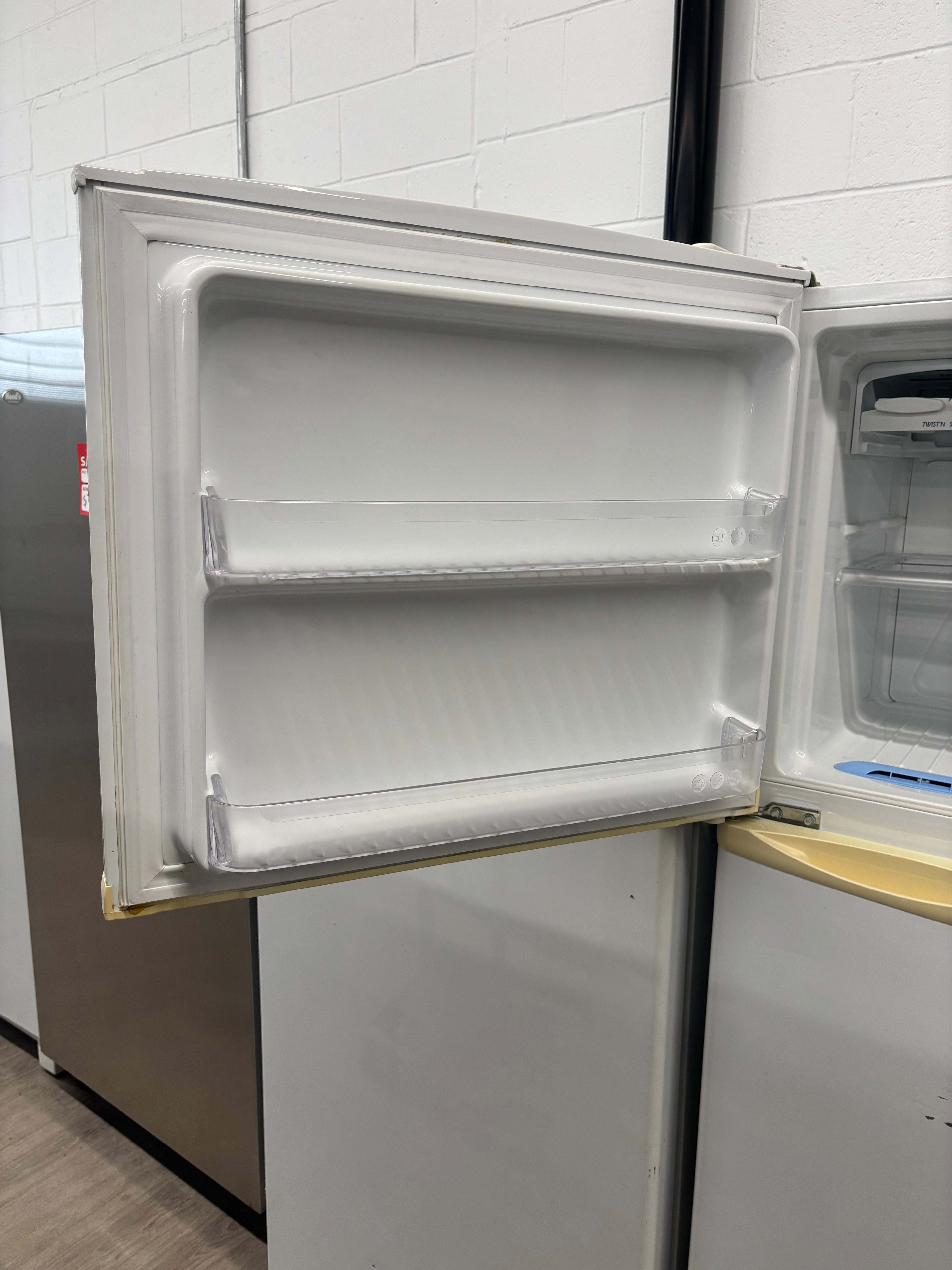 LG 27” Top Freezer Refrigerator - GR-382R