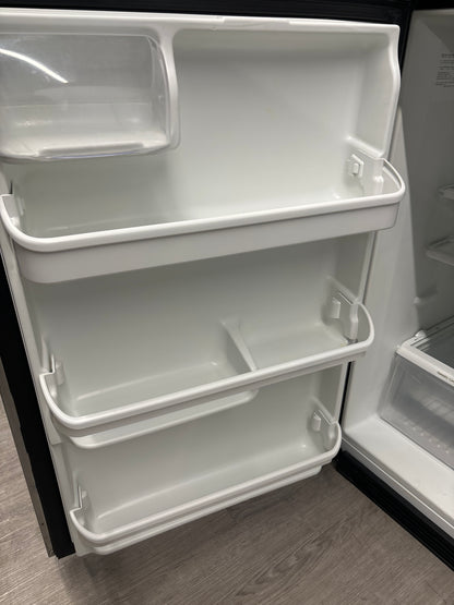 Kenmore 30” Top Freezer Refrigerator - 970.420437