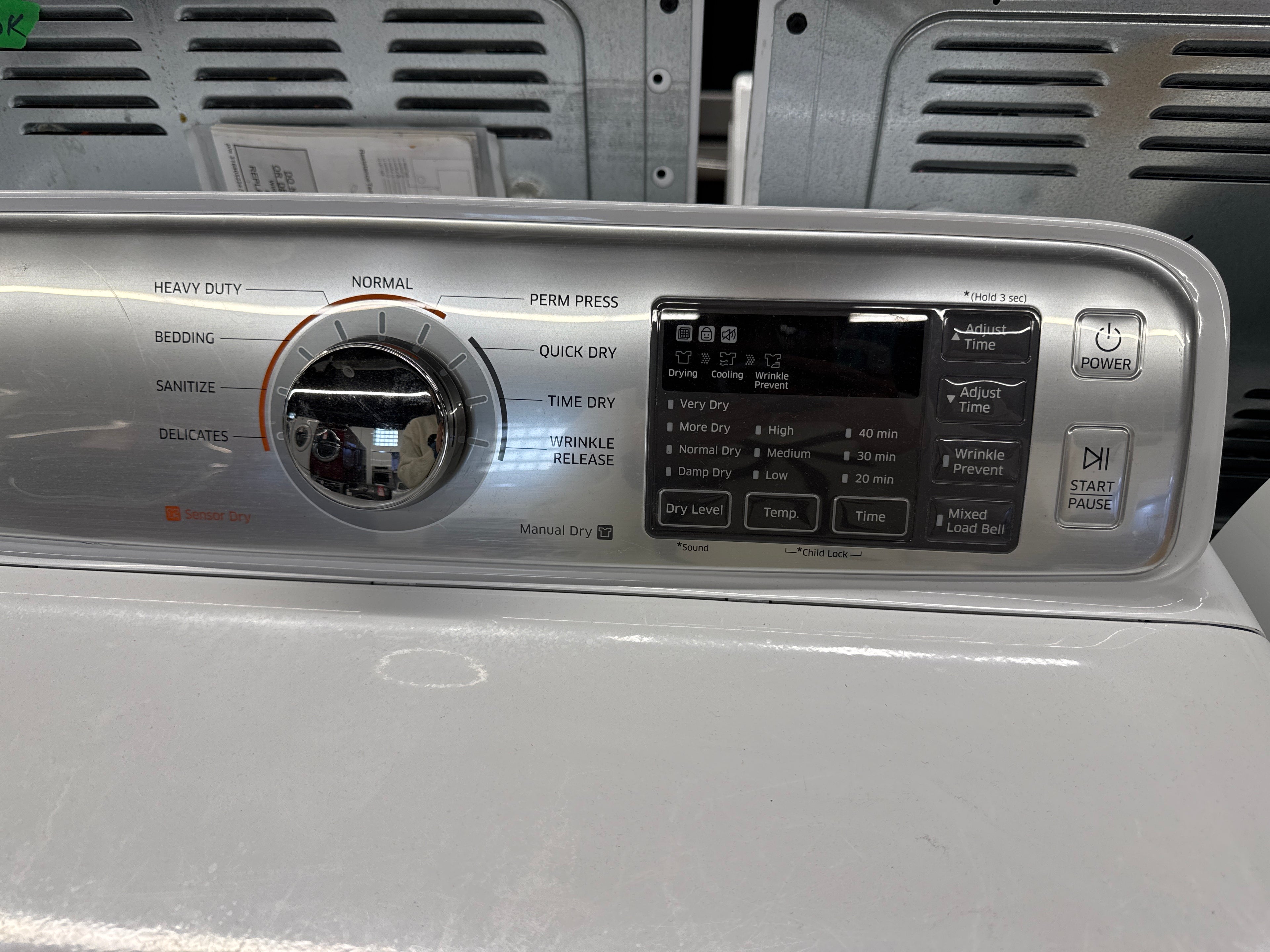 Samsung 27” Top Load Washer & Front Load Dryer (WA45H7000AW/A2 & DV45H7000EW/AC)