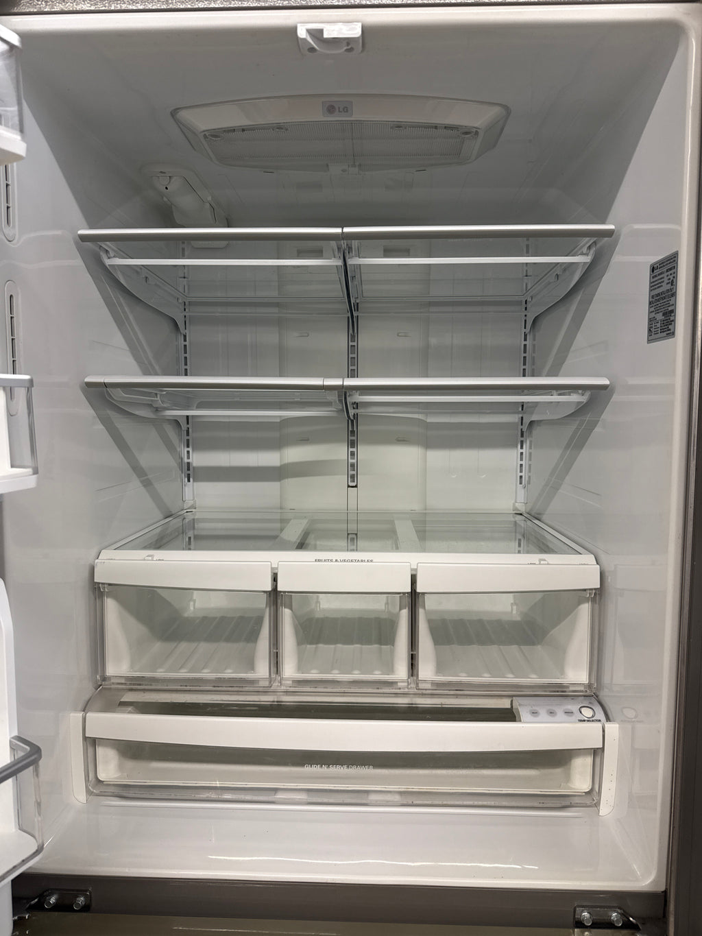 LG 33” French Door Refrigerator with Water & Ice Dispenser - LMX25988ST/00