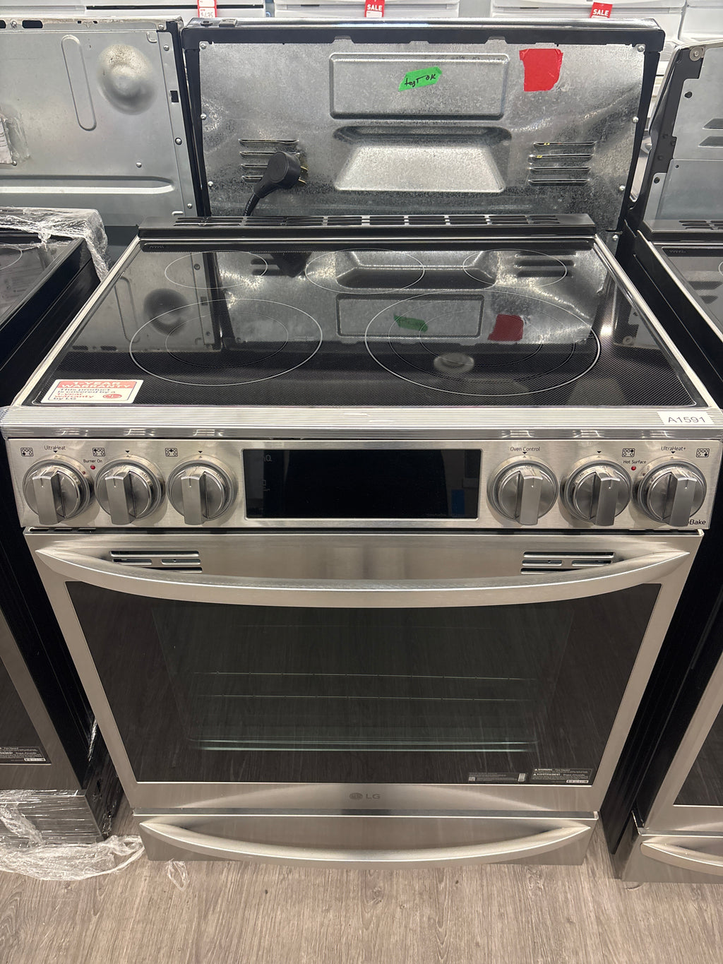 LG 30” Slide-In Glass Top Range - LSEL6337F (1 YEAR MANUFACTURER WARRANTY)