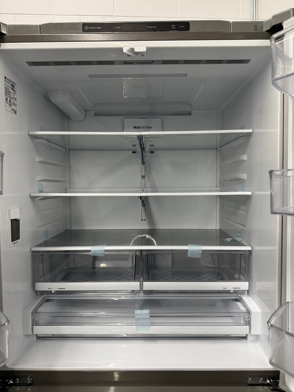 36" 4-Door French Door Refrigerator with Internal water dispenser and Smart Cooling™ Plus