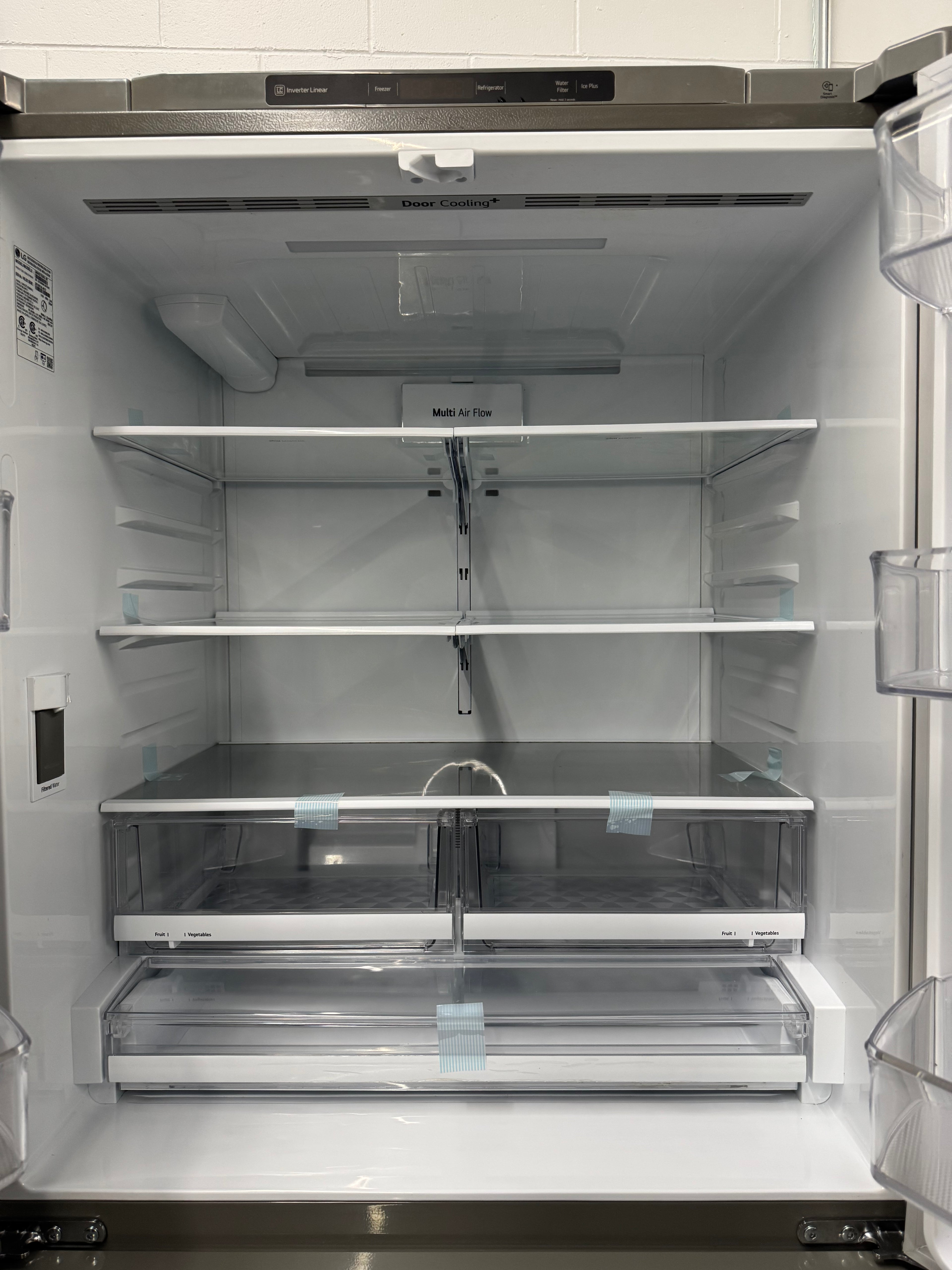 36" 4-Door French Door Refrigerator with Internal water dispenser and Smart Cooling™ Plus