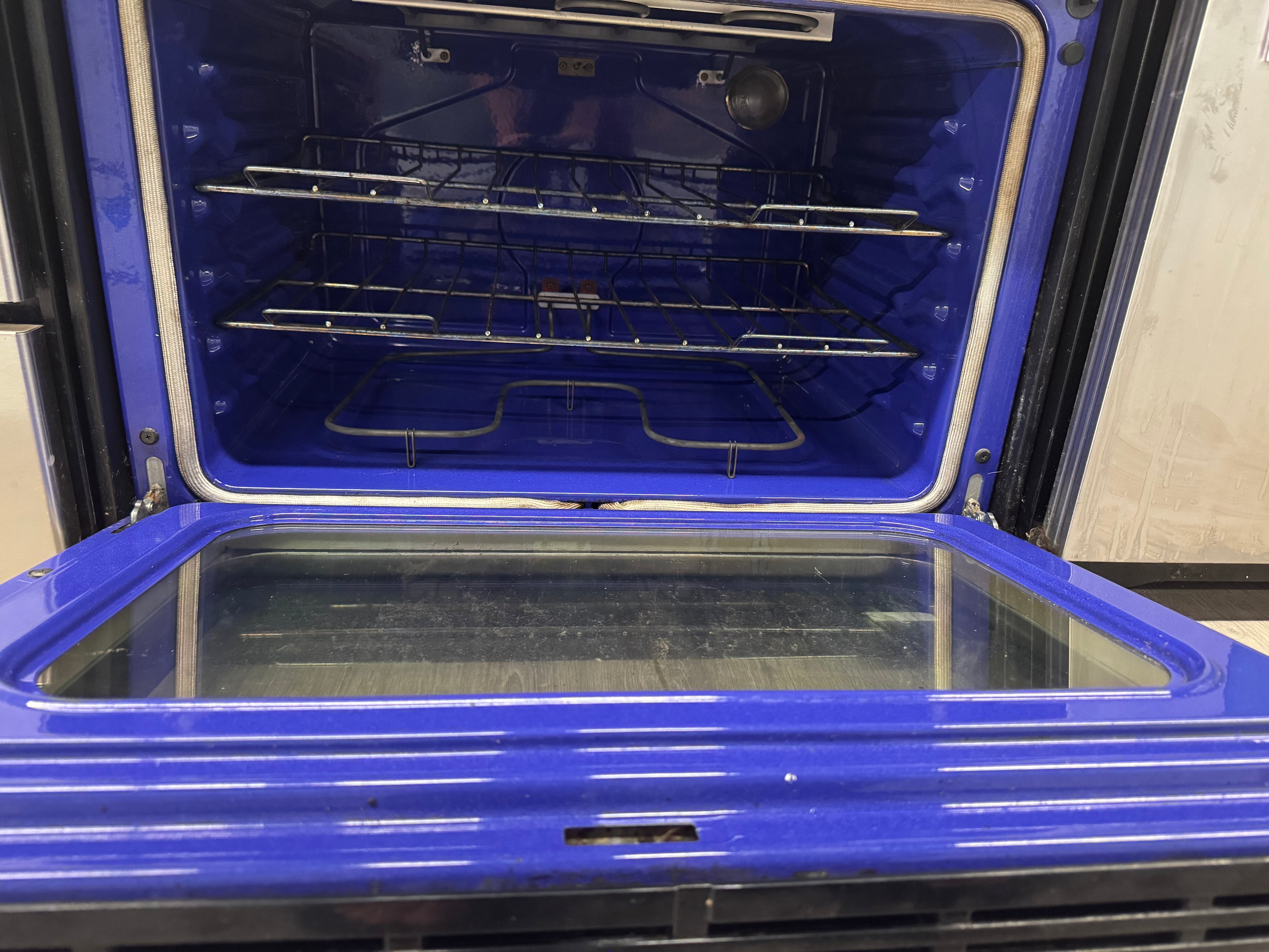LG 30” Freestanding Glass Top Double Oven Range - LDE3031ST