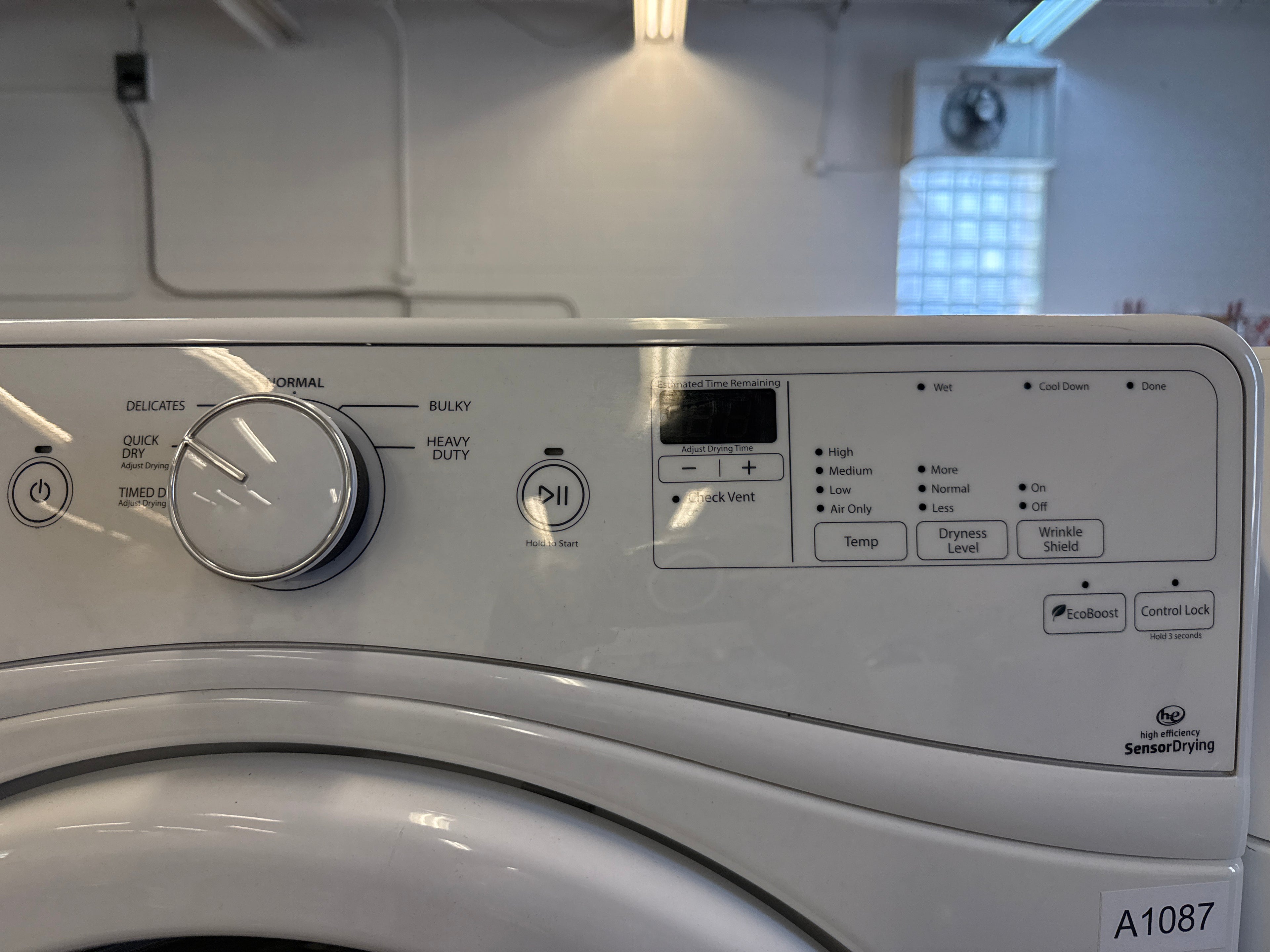 Whirlpool 27” Washer and Dryer Set (Washer-wfw72hedw0 Dryer-ywed72hedw0)