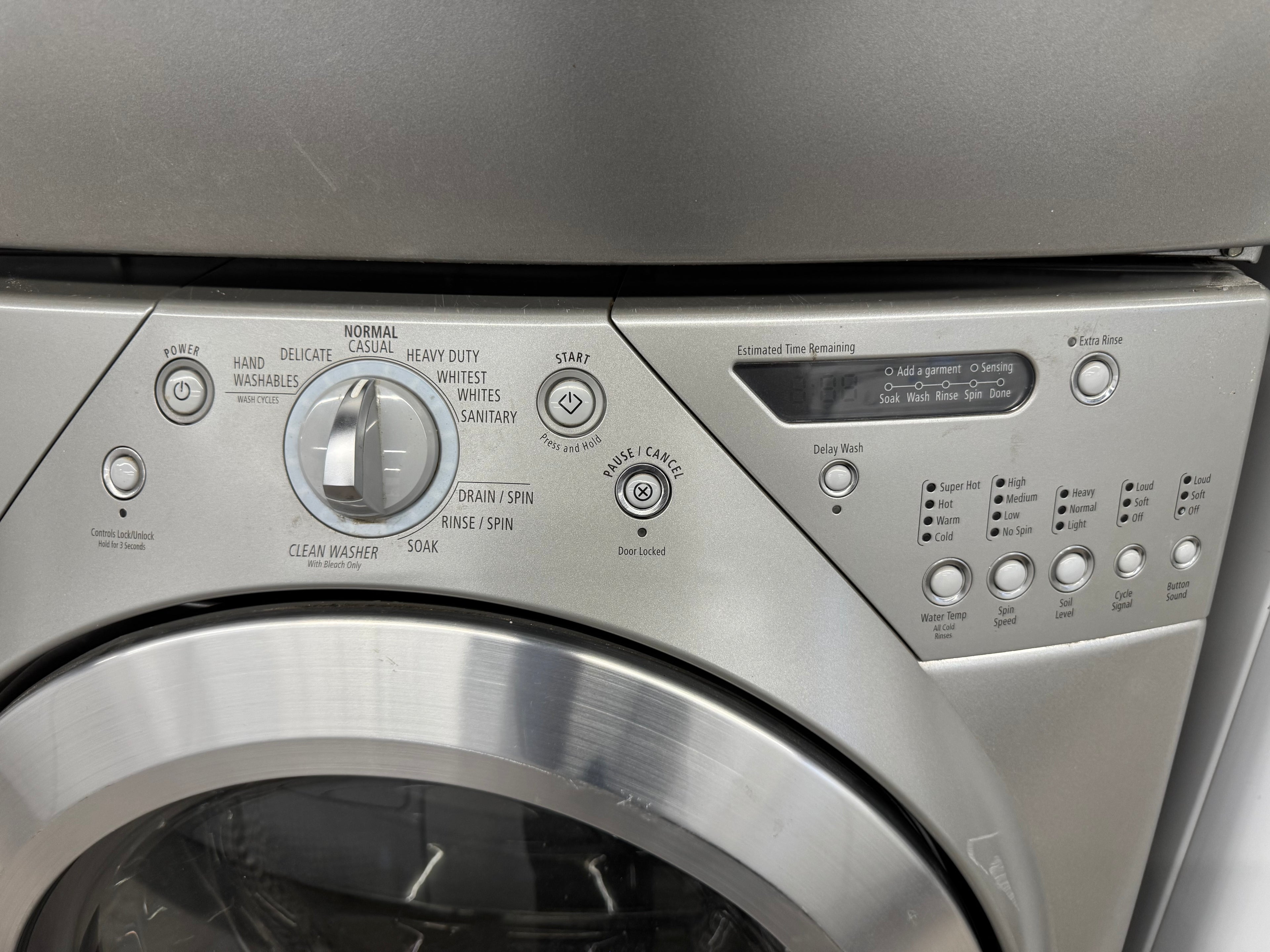 Whirlpool 27” Front Load Washer & Dryer Set (WFW9300VU02 & YWDE9300VU0)