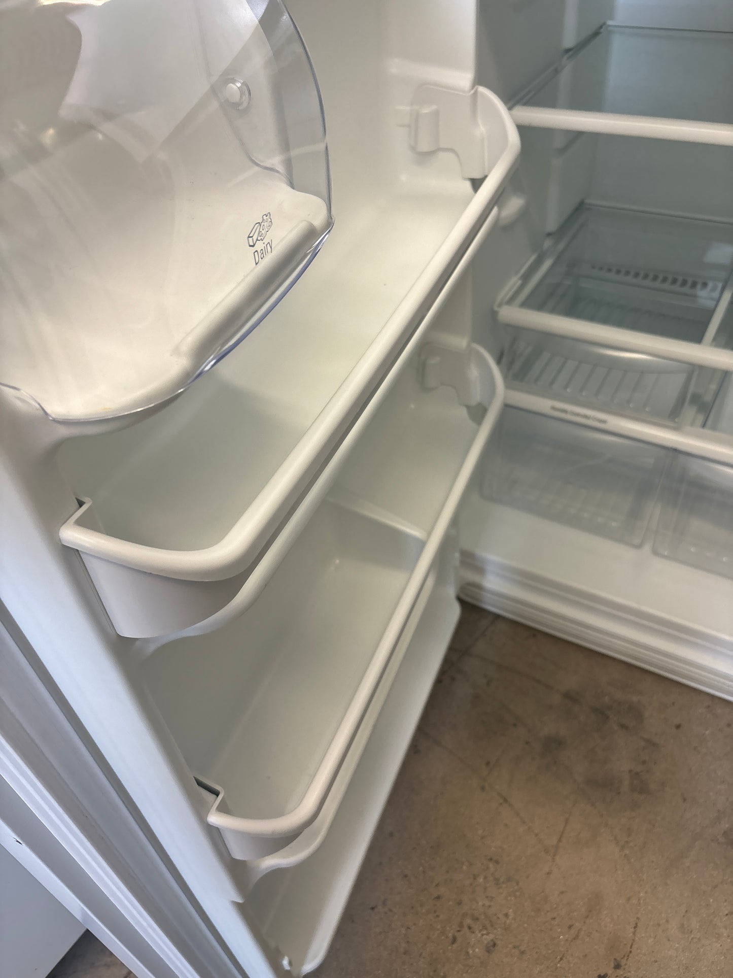 Kenmore 30” Top Freezer Refrigerator - 970.419222