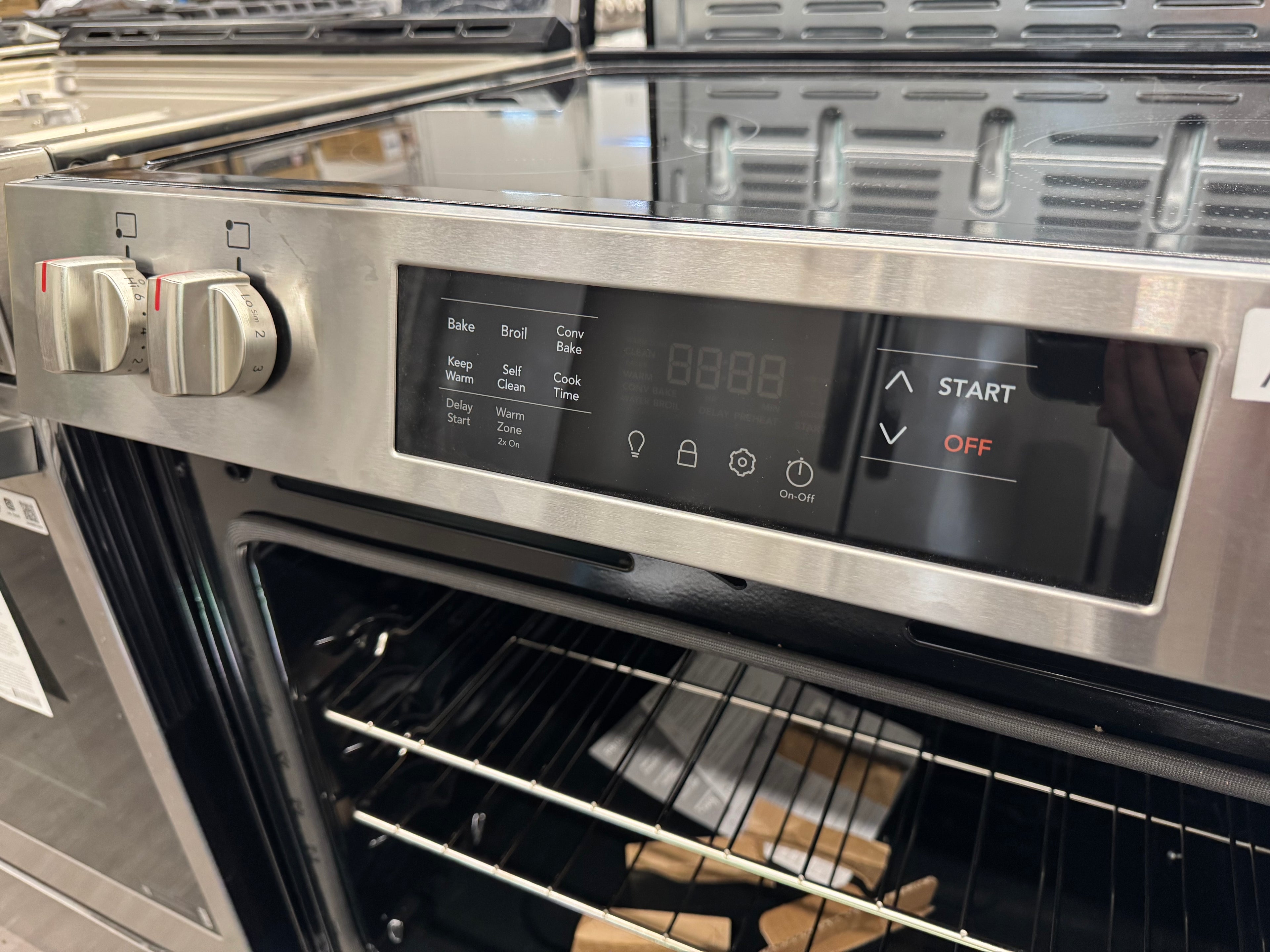 OPEN BOX - Frigidaire 30” Slide-In Glass Top Electric Range - FCFE308CASF