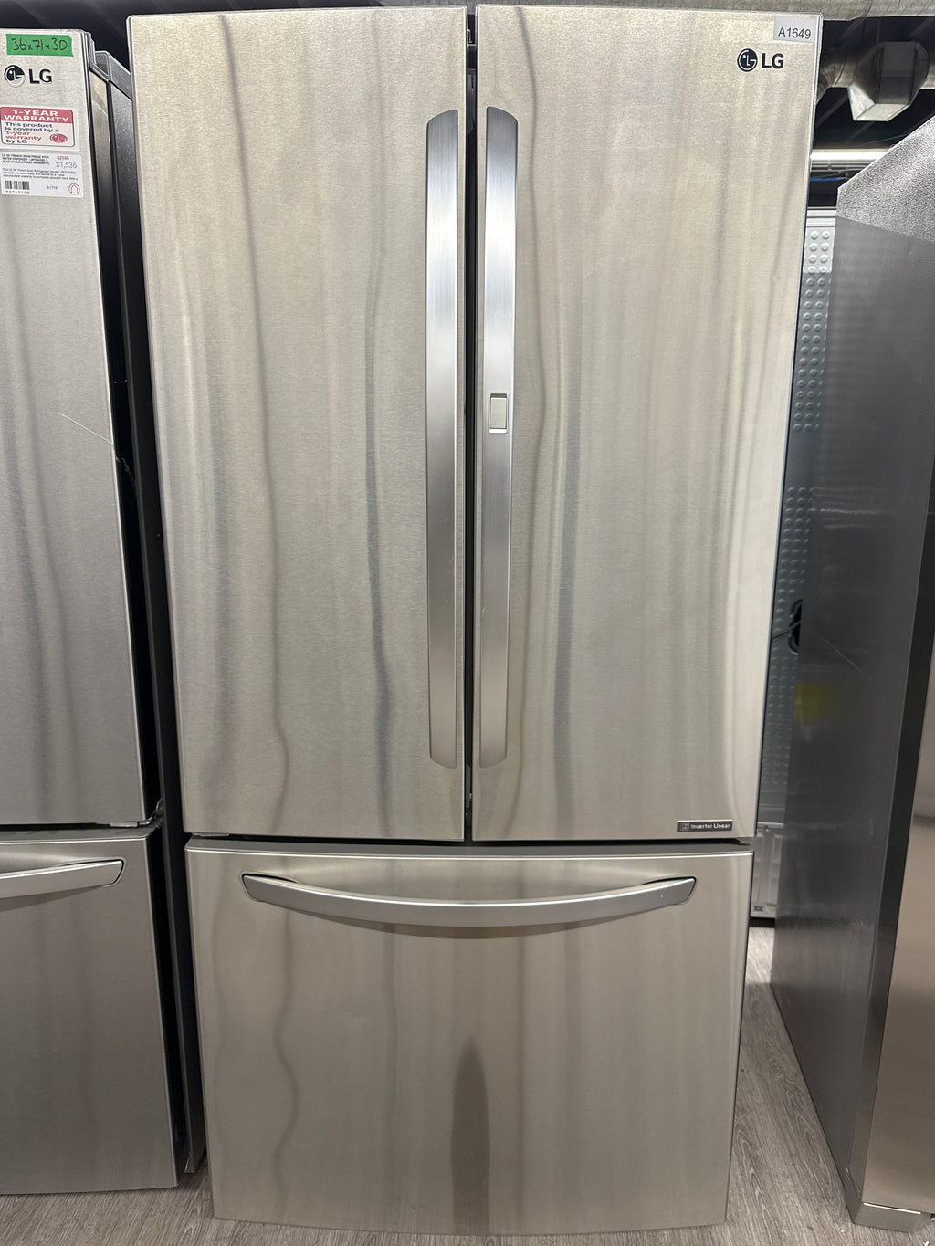 LG 33" French Door Refrigerator - LFCS25663S/01