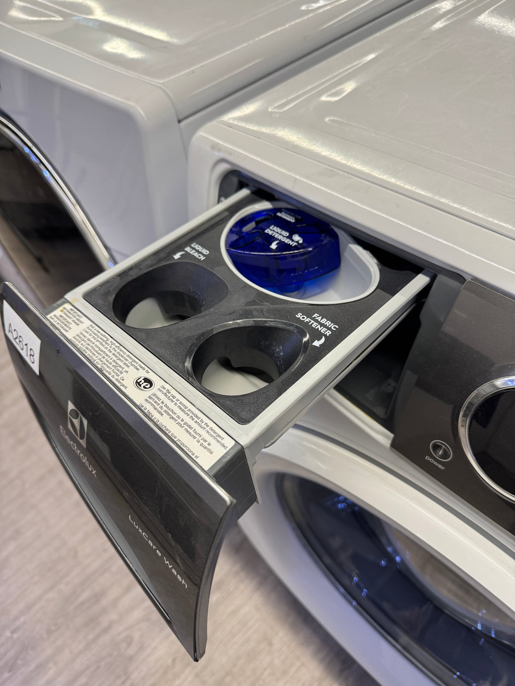 Electrolux 27" Front Load Washer EFLW427UIW1 – White | Ottawa