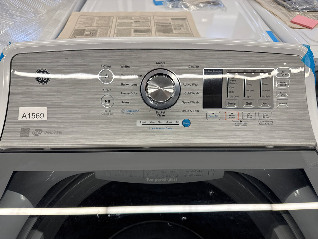 OPEN BOX - GE 27” Top Load Washer - GTW680BMR2WS