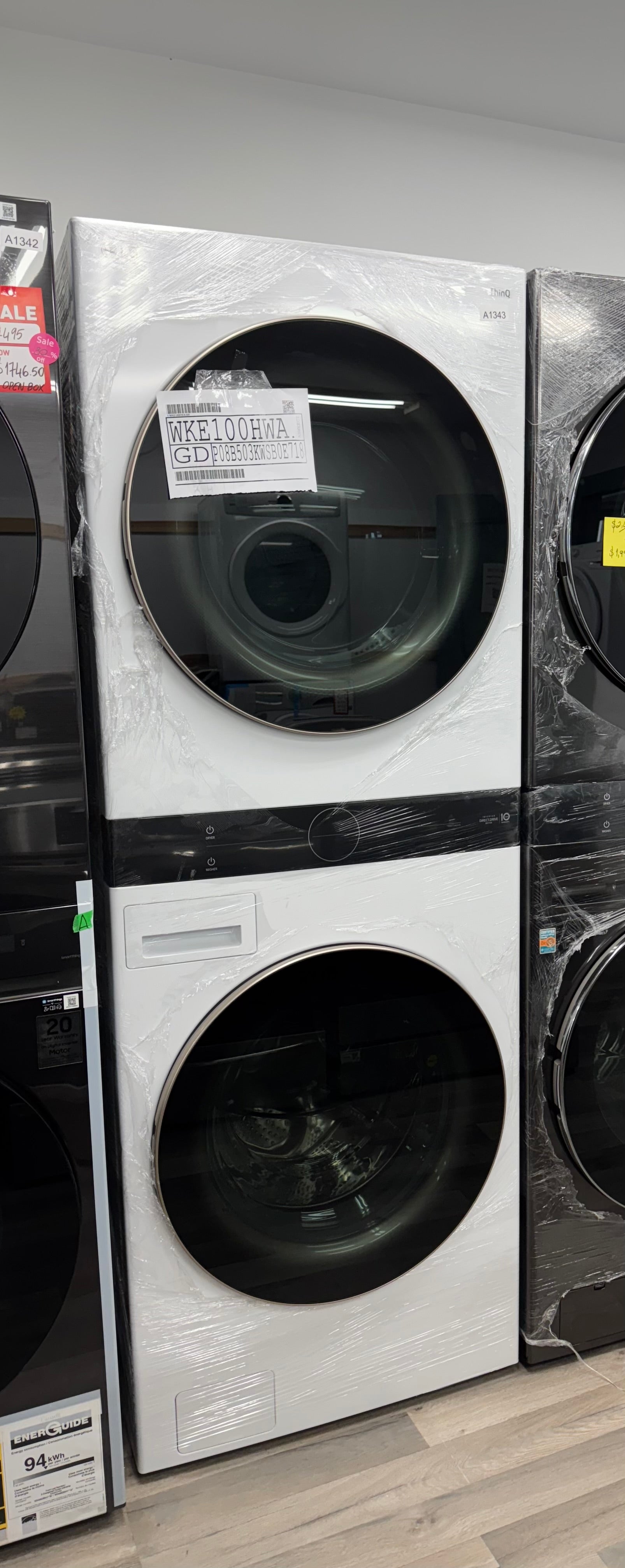 OPEN BOX - LG 27” Laundry Center - WKE100HWA - 1 YEAR LG WARRANTY