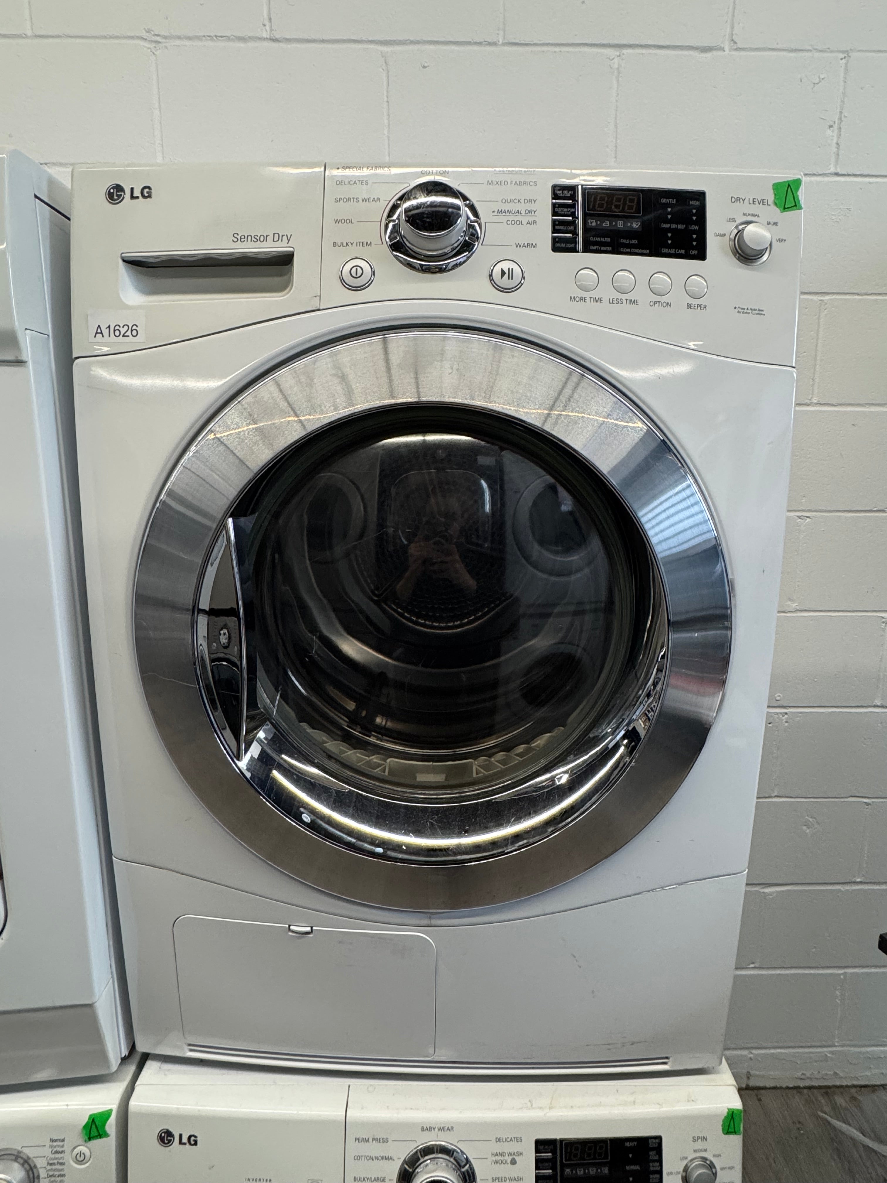 LG 24” Front Load Washer & Dryer Set (WM1355HW & DLEC855W)