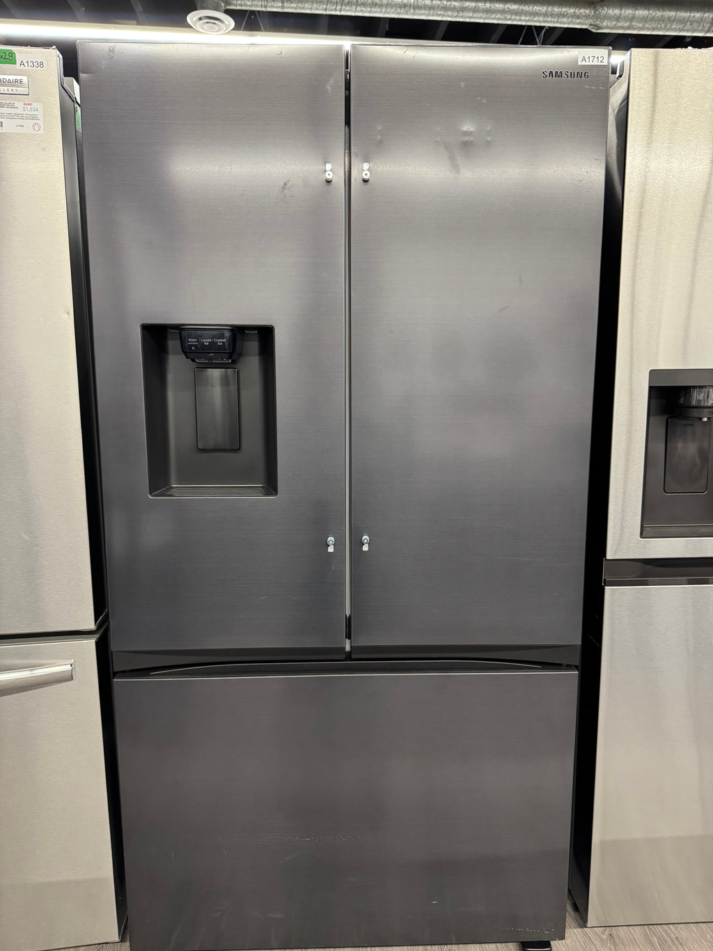 OPEN BOX - Samsung 36” French Door Fridge With Water Dispenser- RF32CG5400MT