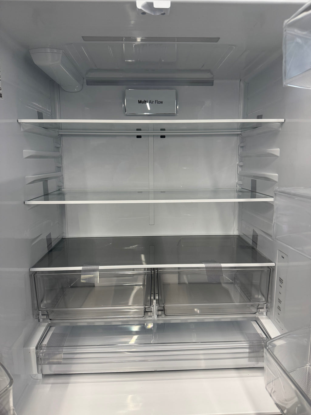 NEW - LG 33” French Door Refrigerator - LF21G6200S (1 YEAR MANUFACTURER WARRANTY)