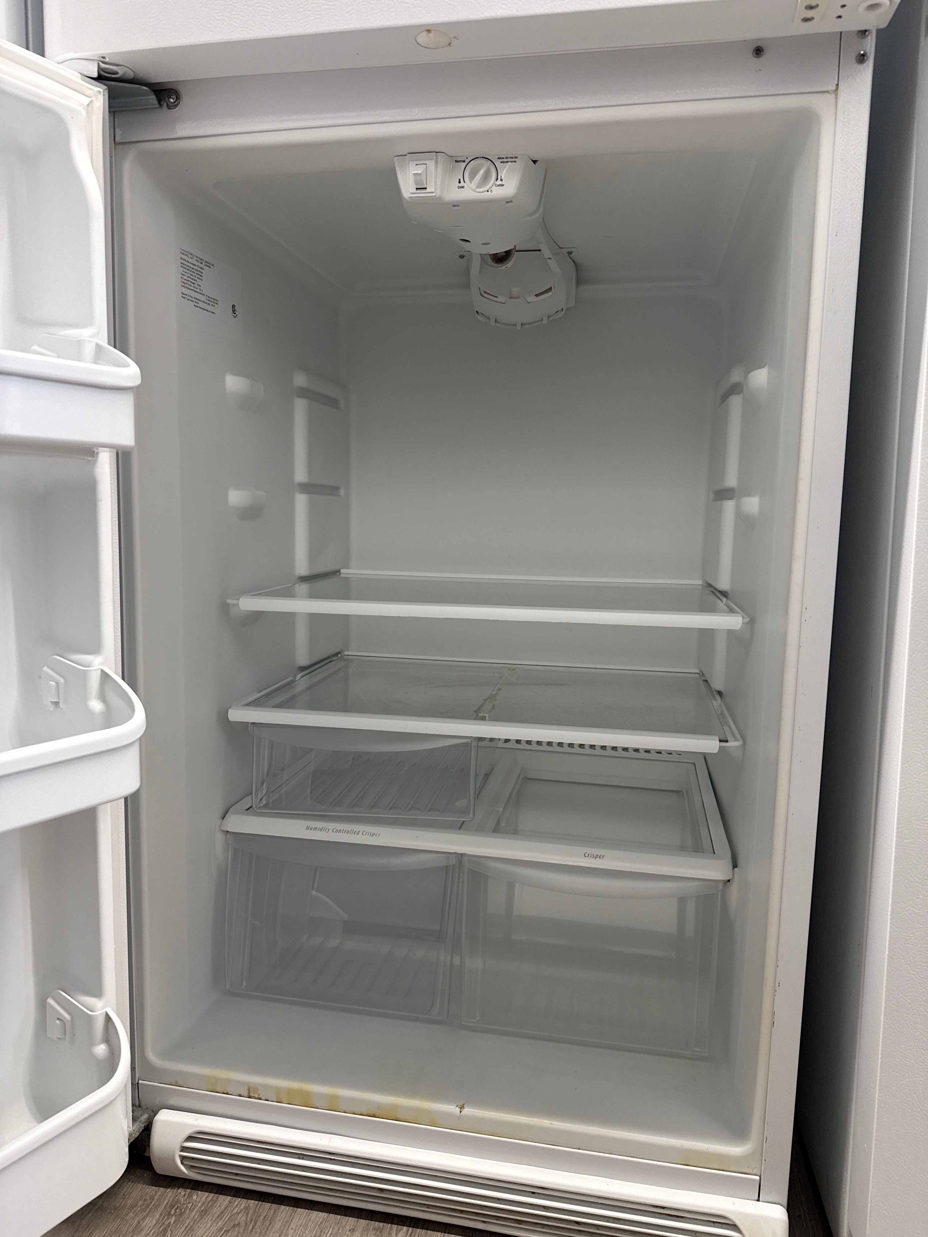 Kenmore 30” Top Freezer Refrigerator - 970-420625