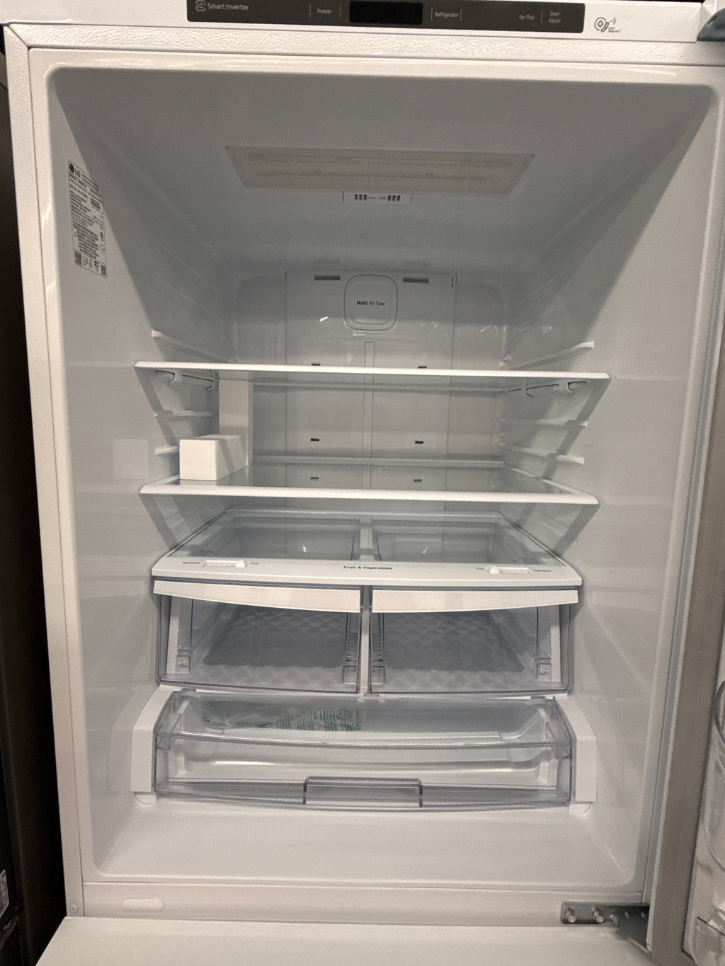 NEW - LG 30” Bottom Freezer Refrigerator - LRDNS2200W (1 YEAR MANUFACTURER WARRANTY)