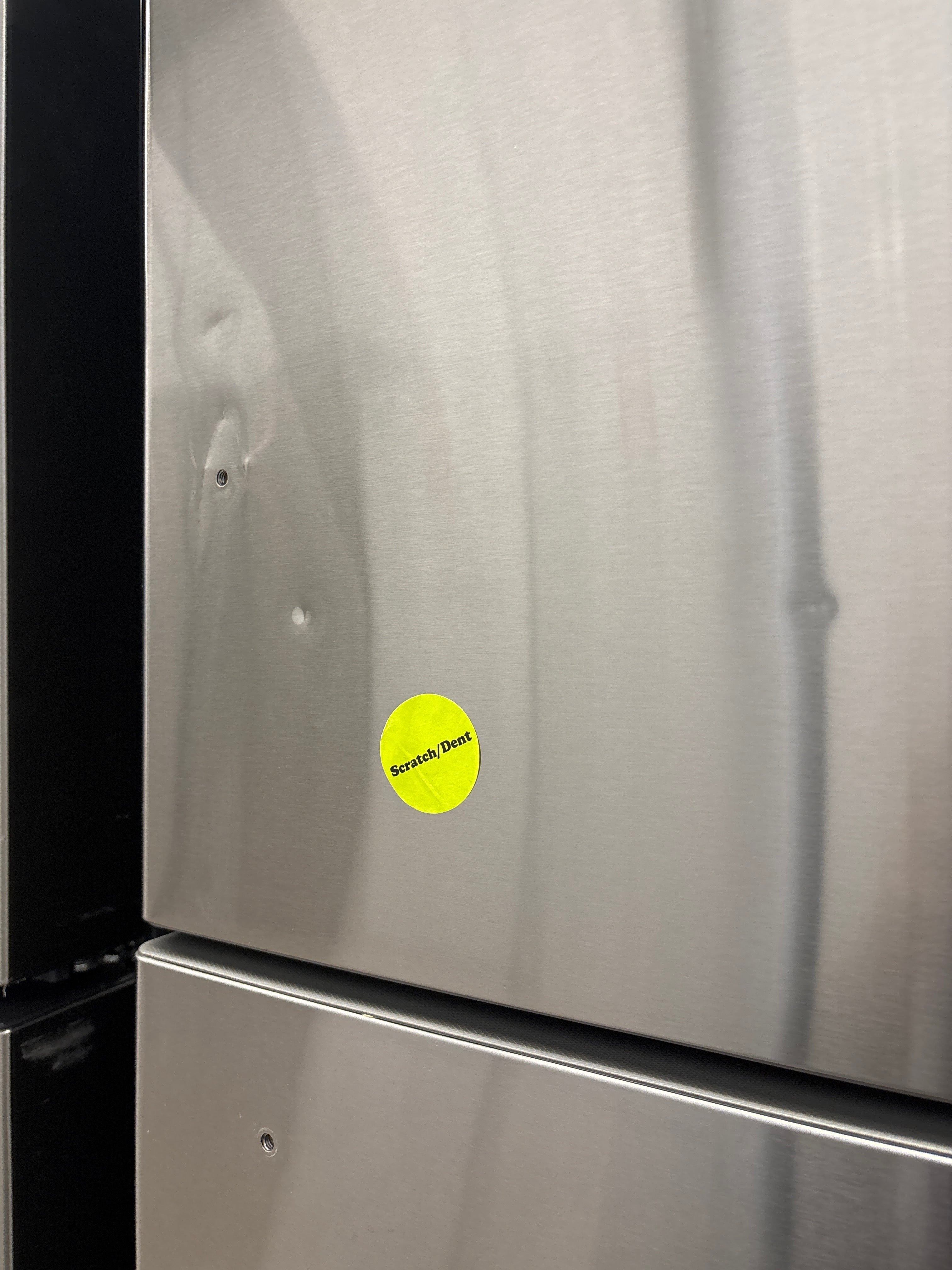 OPEN BOX - Hisense 31” Bottom Freezer Refrigerator - RB17N6DSE