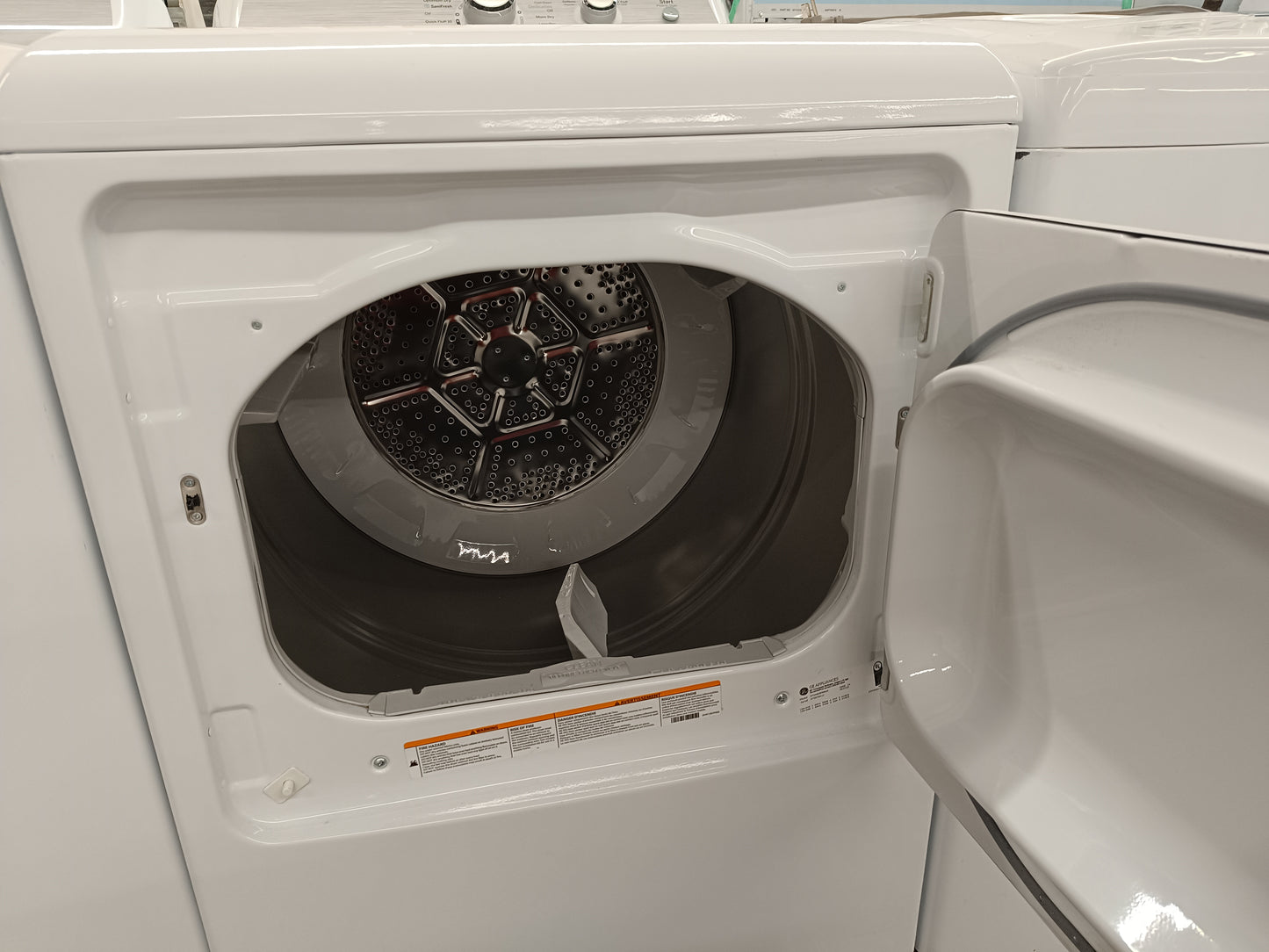 (OPEN BOX)  GE 27" Washer/Dryer Set - GTW451BMRWS - GTD40EBMRWS