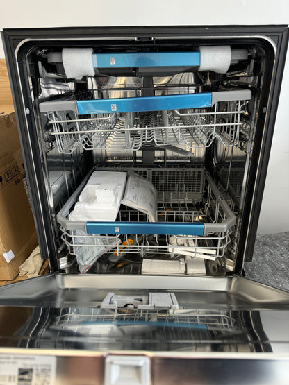 OPEN BOX - LG 24” DISHWASHER - LDPM6762D