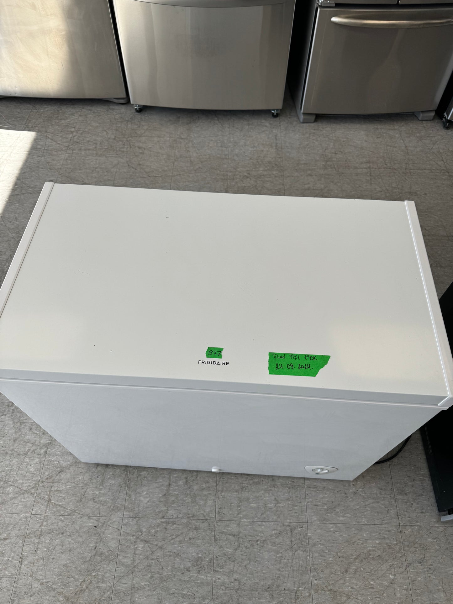 FRIGIDAIRE 38” CHEST FREEZER