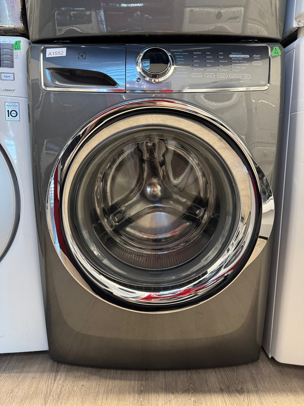 Electrolux 27” Front Load Washer - EFLS617STTO