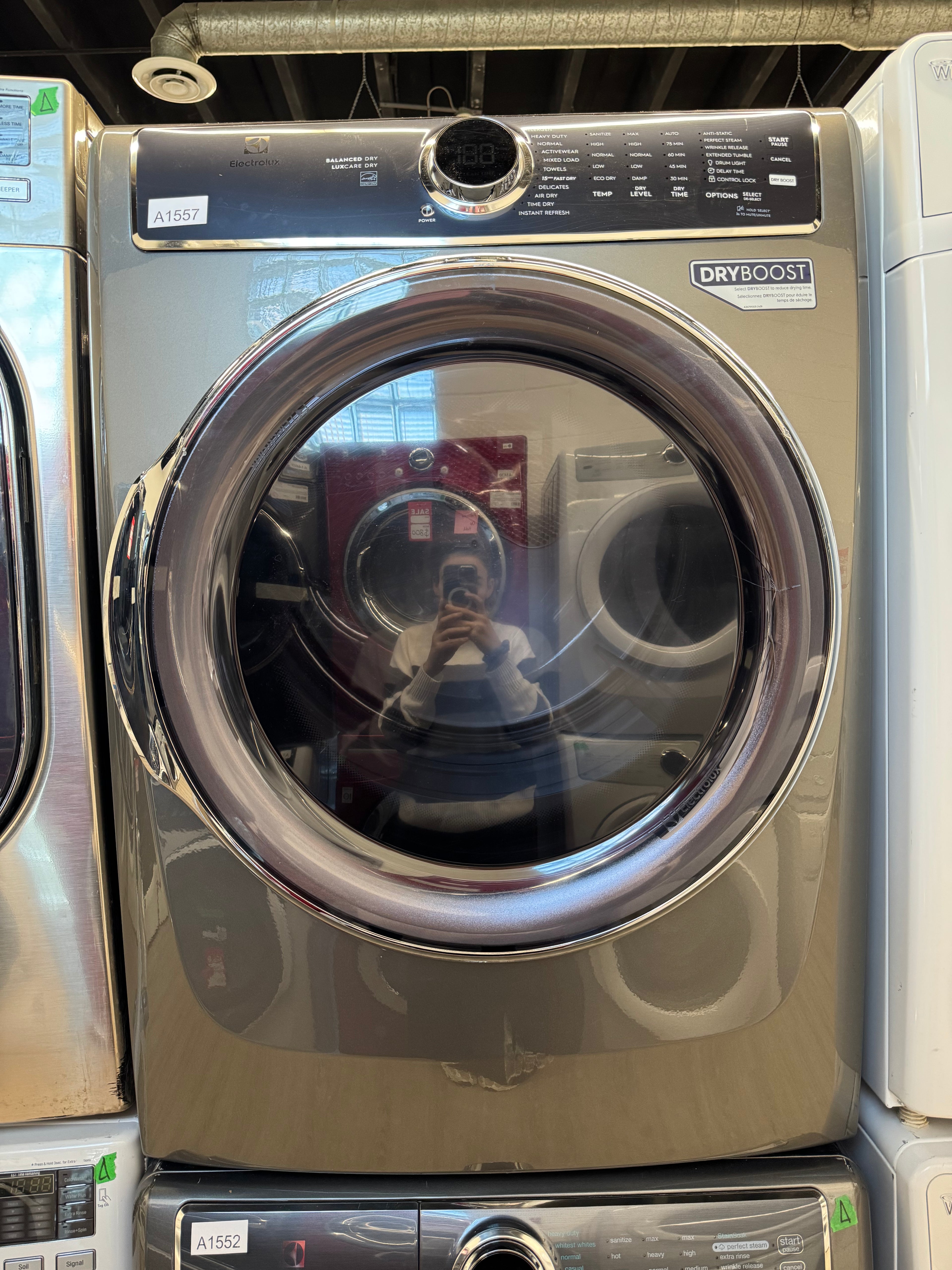 OPEN BOX - Electrolux 27” Front Load Dryer - ELFE763CAT1