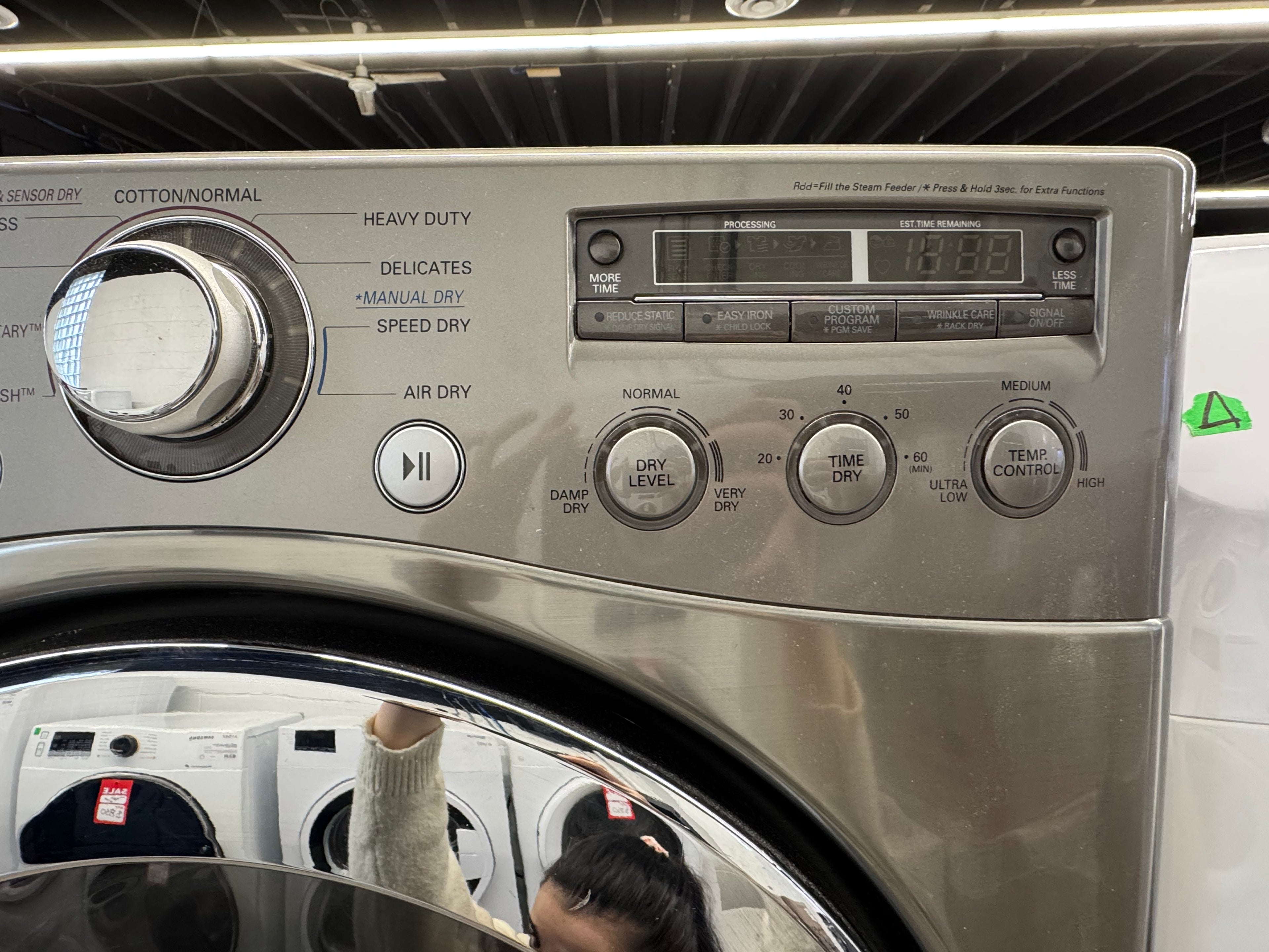 LG 27” Front Load Washer & Dryer Set (WM3650HVA & DLEX2550V)