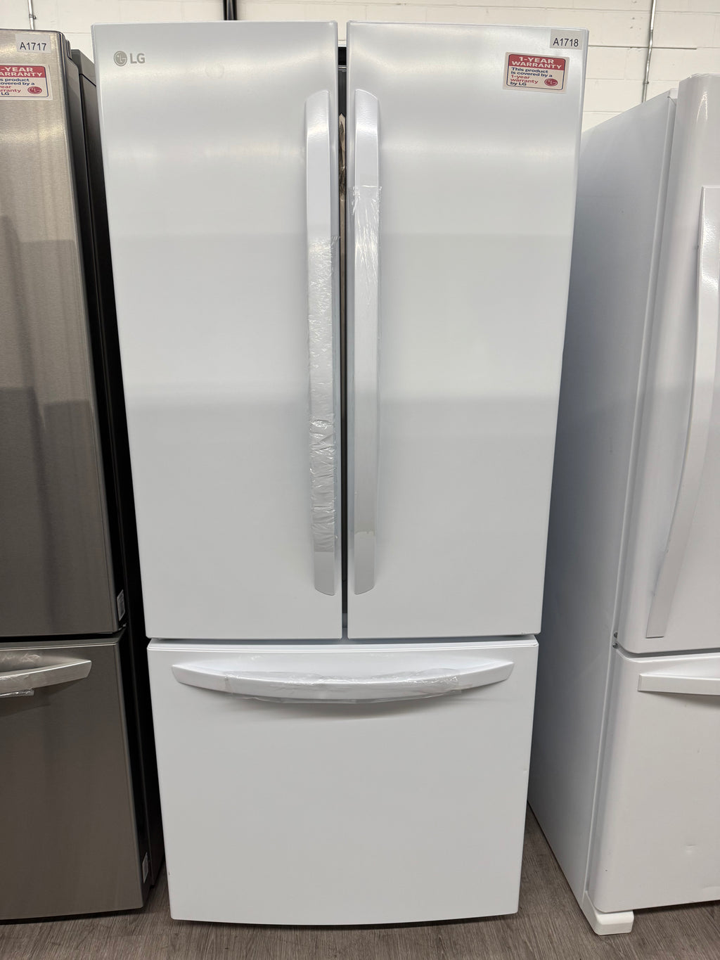 NEW - LG 30” French Door Refrigerator - LRFNS2200W (1 YEAR MANUFACTURER WARRANTY)