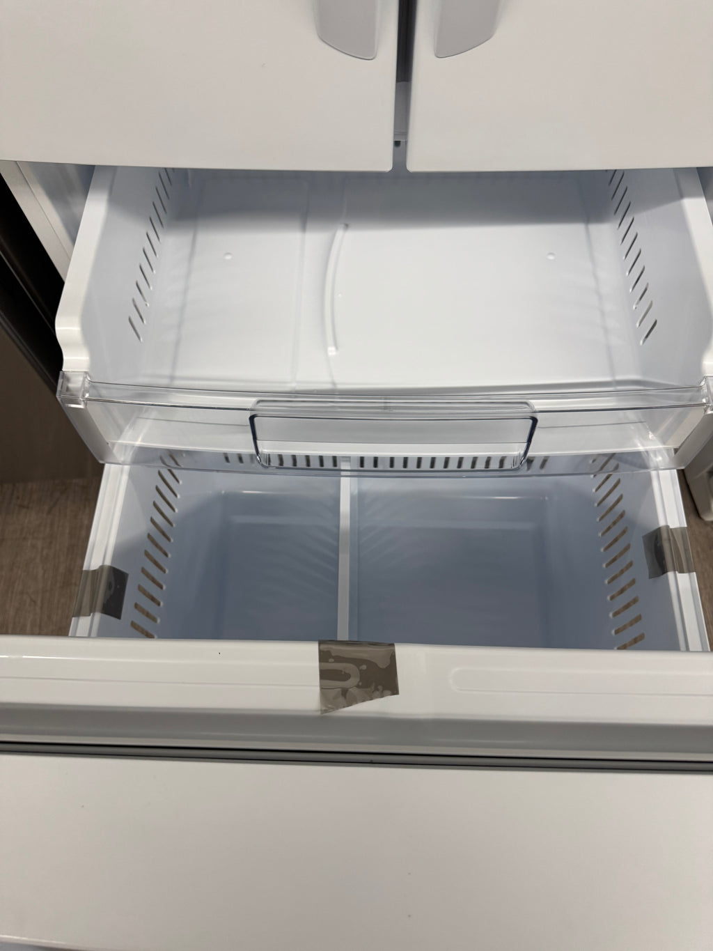 NEW - LG 30” French Door Refrigerator - LRFNS2200W (1 YEAR MANUFACTURER WARRANTY)