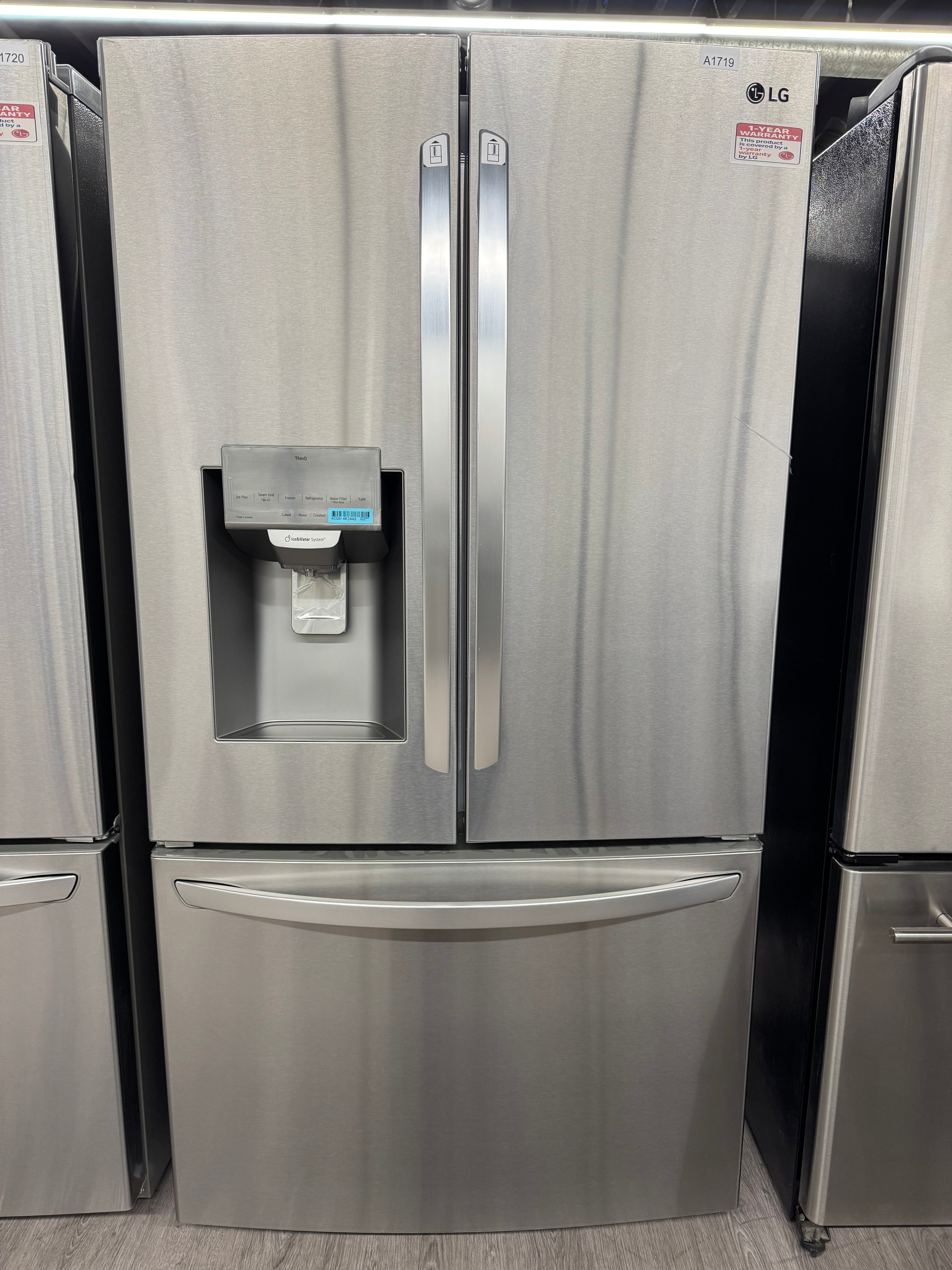 LG 36” French Door Fridge with Water Dispenser - LRFS28XBS (1 YEAR MANUFACTURER WARRANTY)