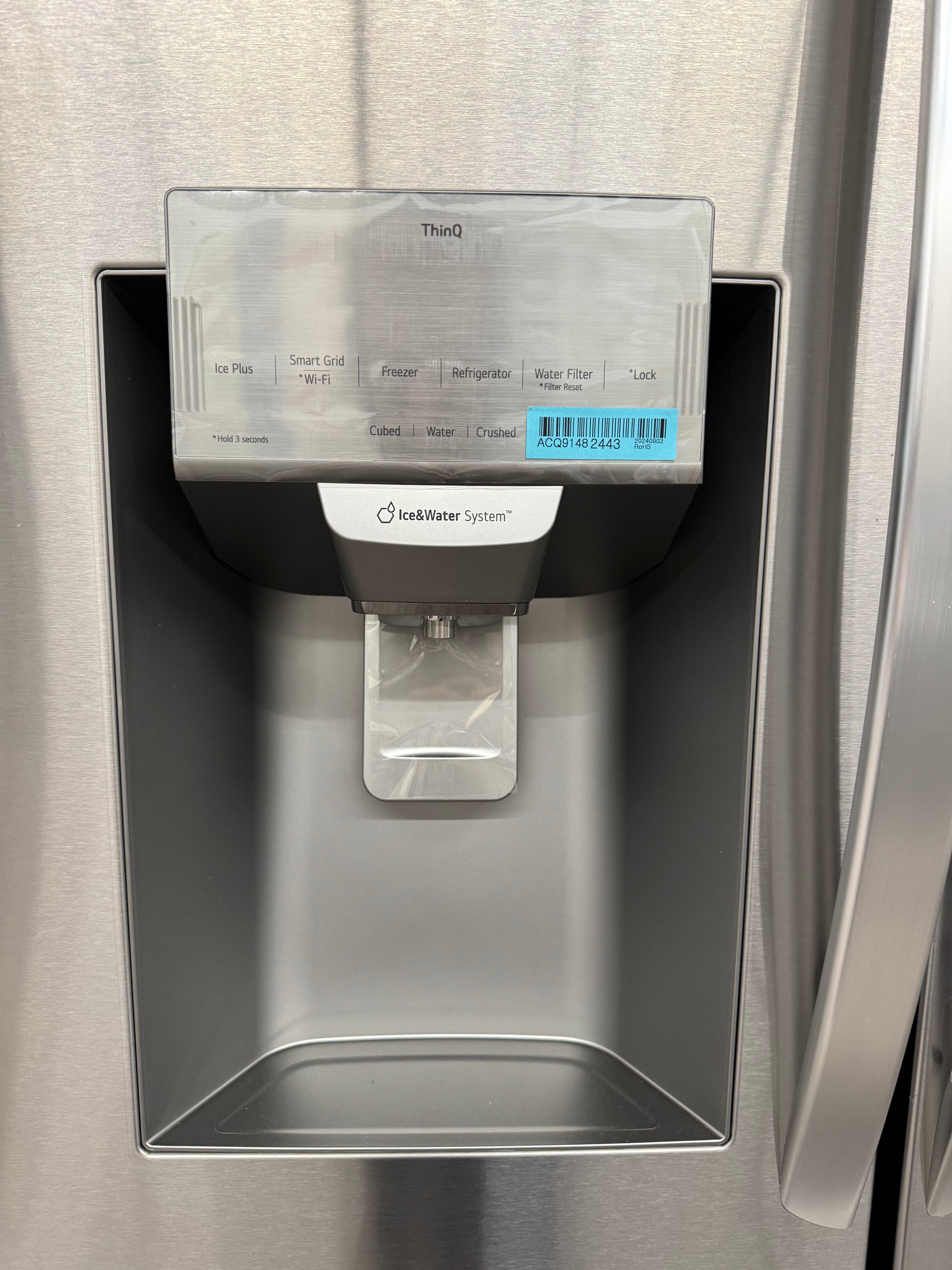 LG 36” French Door Fridge with Water Dispenser - LRFS28XBS (1 YEAR MANUFACTURER WARRANTY)