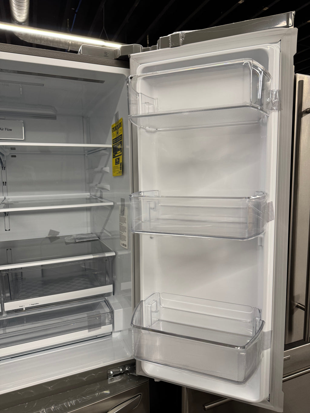 LG 36” French Door Fridge with Water Dispenser - LRFS28XBS (1 YEAR MANUFACTURER WARRANTY)