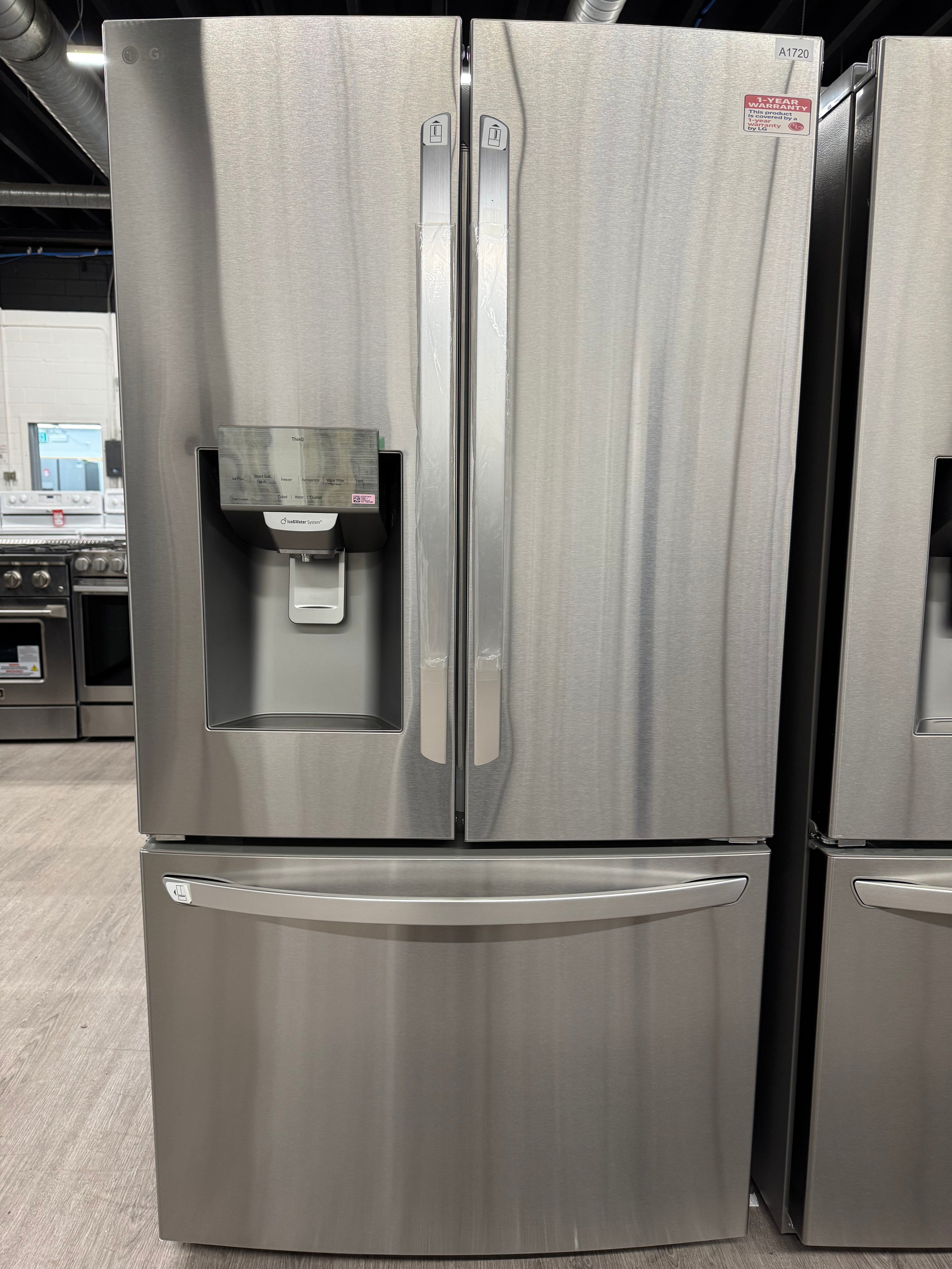 LG 36” French Door Fridge with Water Dispenser- LRFS28XBS (1 YEAR MANUFACTURER WARRANTY)