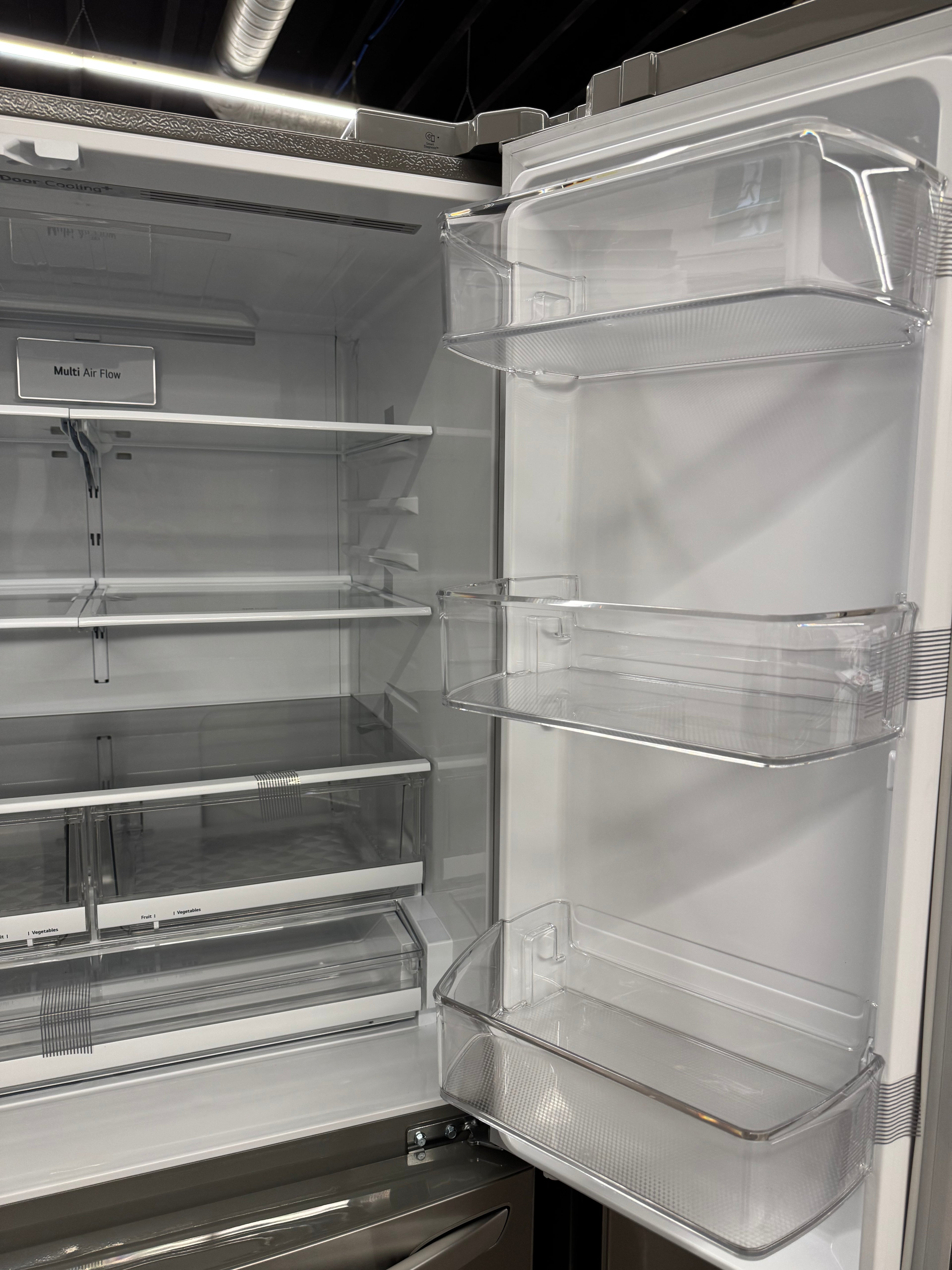 LG 36” French Door Fridge with Water Dispenser- LRFS28XBS (1 YEAR MANUFACTURER WARRANTY)