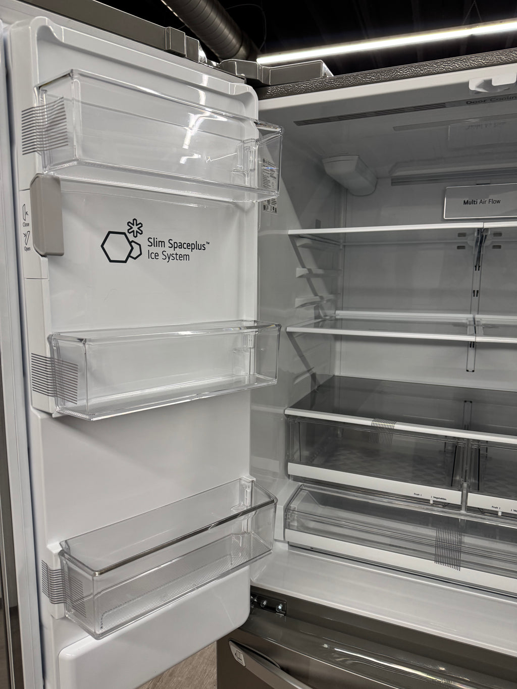 LG 36” French Door Fridge with Water Dispenser- LRFS28XBS (1 YEAR MANUFACTURER WARRANTY)