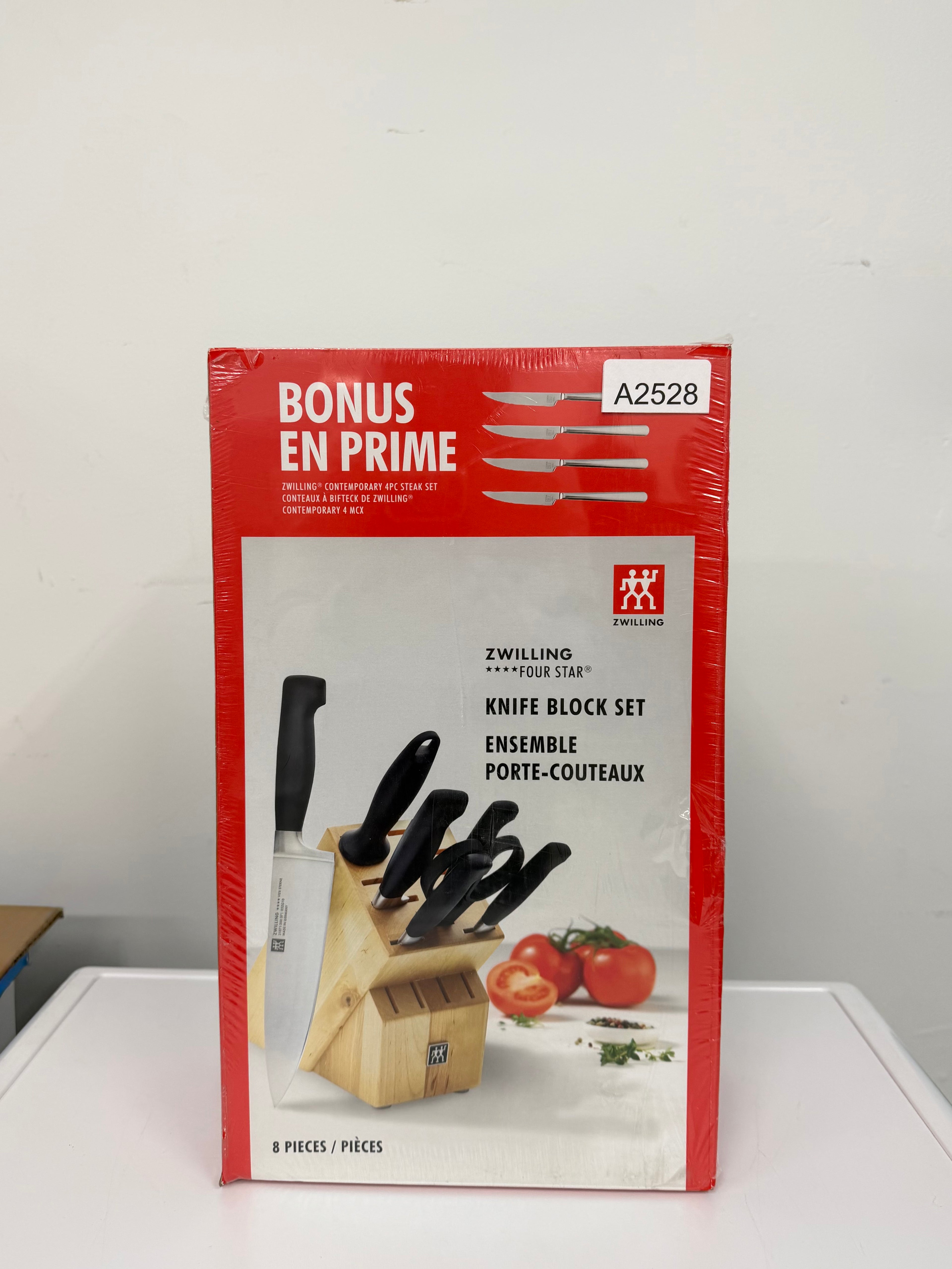 ZWILLING FOUR STAR 8 Piece, Knife Block Set with Four Pc Bonus Steak, nature