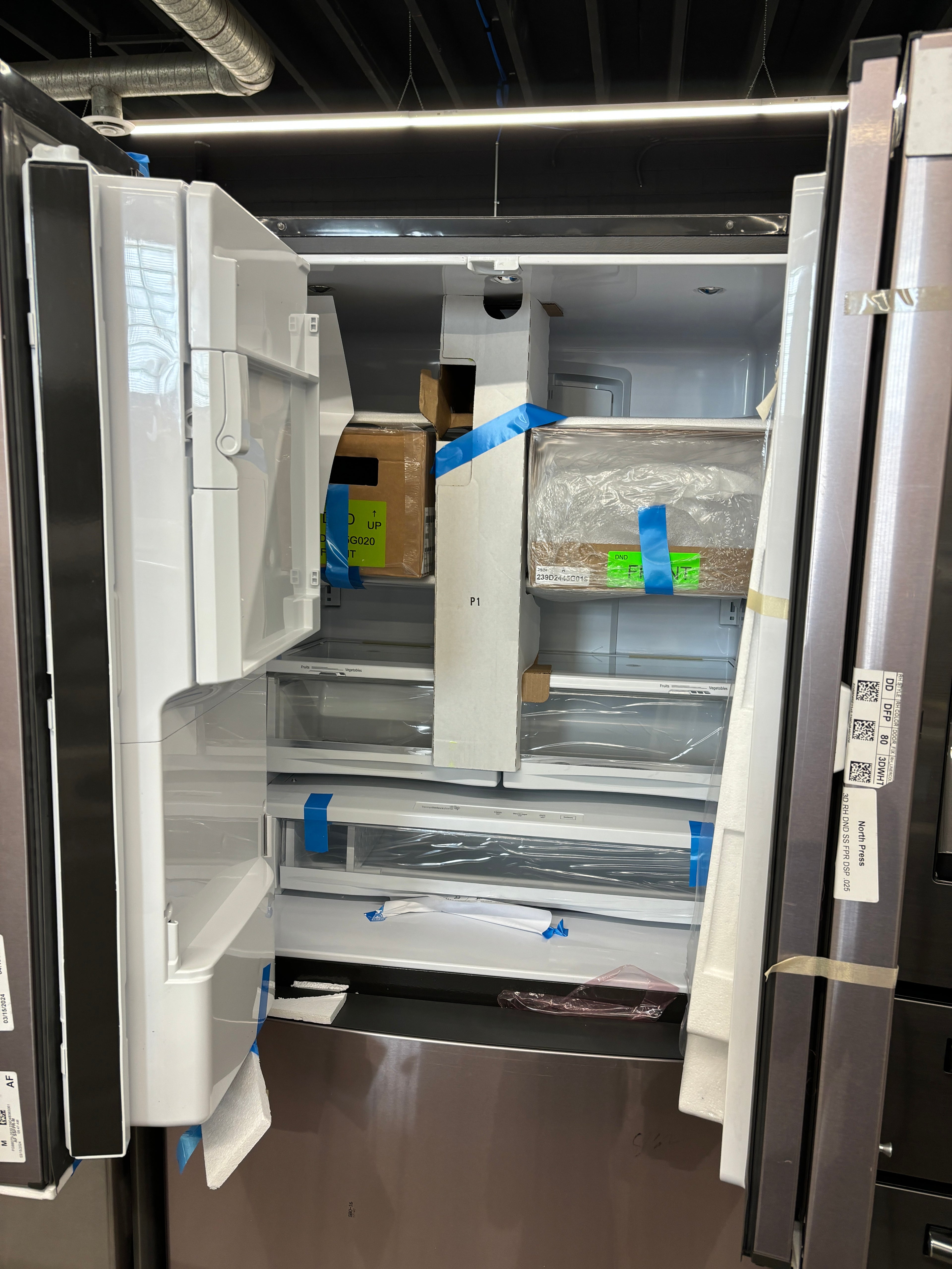 OPEN BOX - GE 36" French Door with Water Dispenser Refrigerator