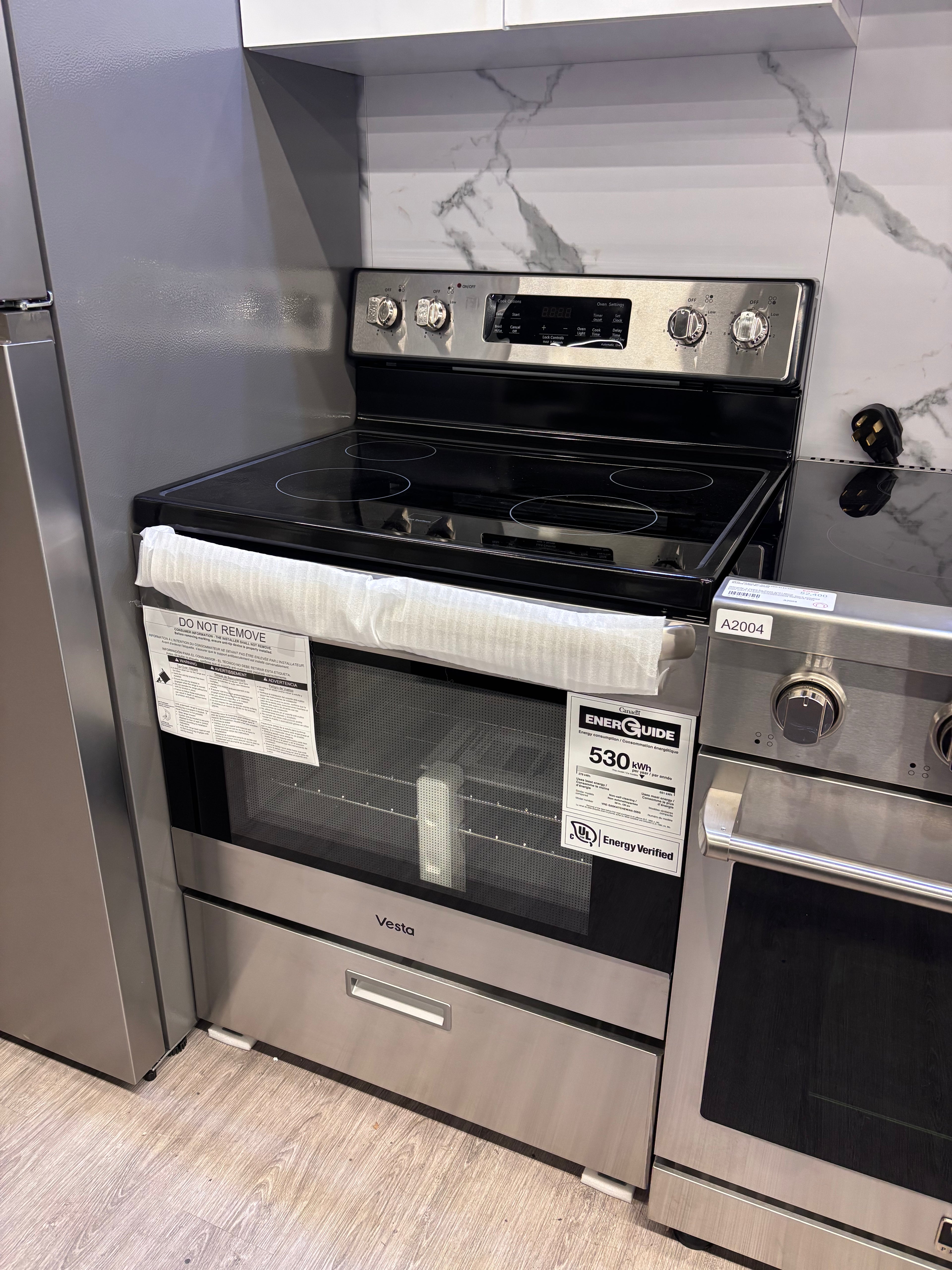 NEW - Vesta 30" Freestanding Glass Top Range (VRE-SASKATCHEWAN-30SS)