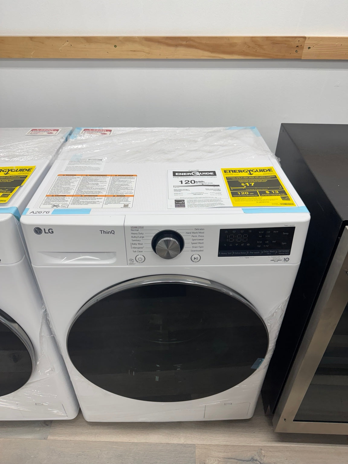 NEW LG WM1455HWA compact 24 inch front load washer The Home Store Ottawa photo 2