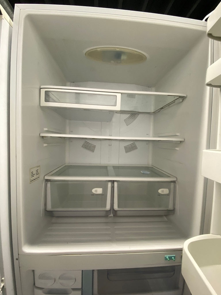 Samsung 33" Bottom Mount Fridge - RB1855SW