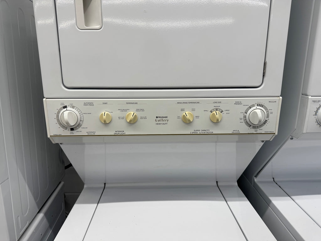 Frigidaire Gallery stacked washer dryer A2686 view 3