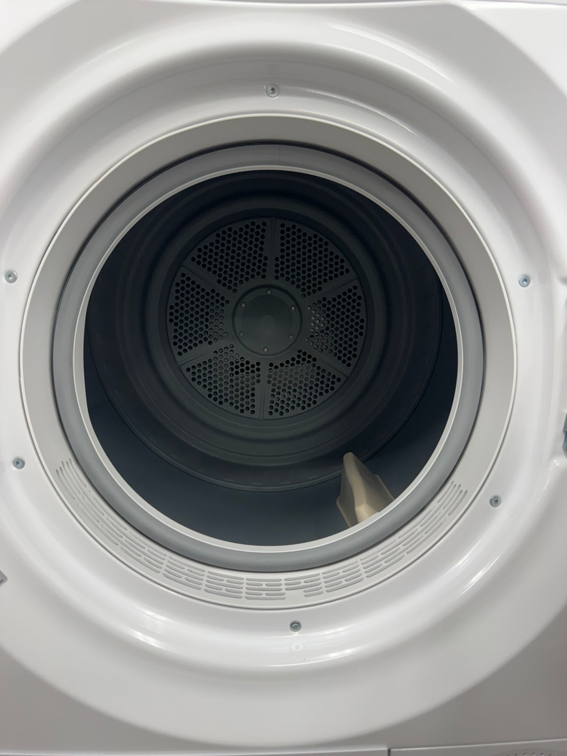 Open box Gorenje DE8B 24 inch ventless dryer Ottawa photo 4