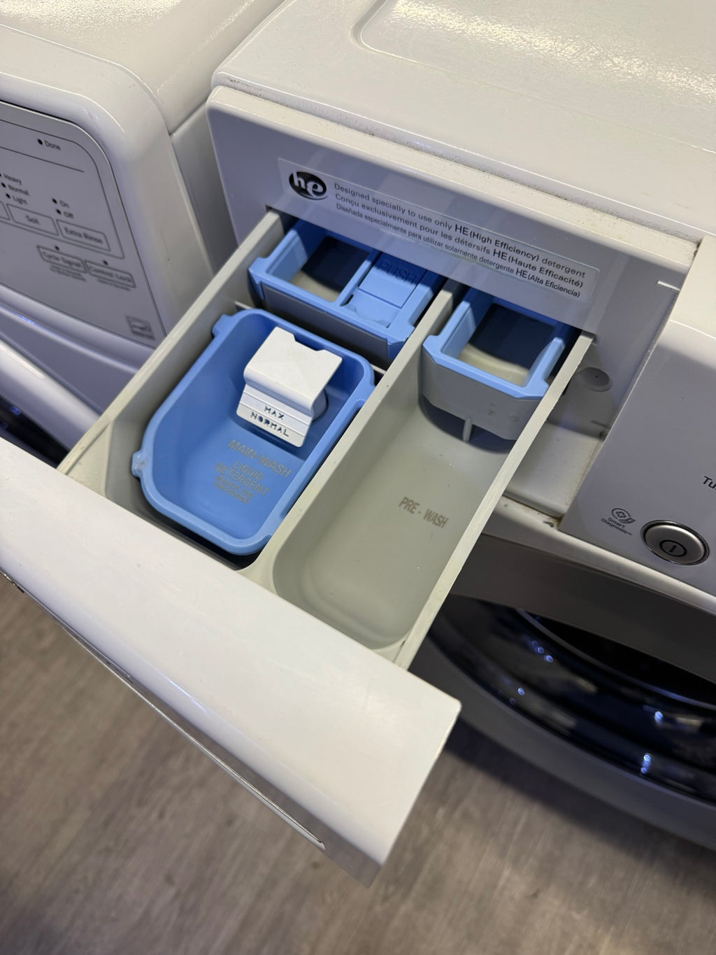 LG WM3170CW washer photo 3