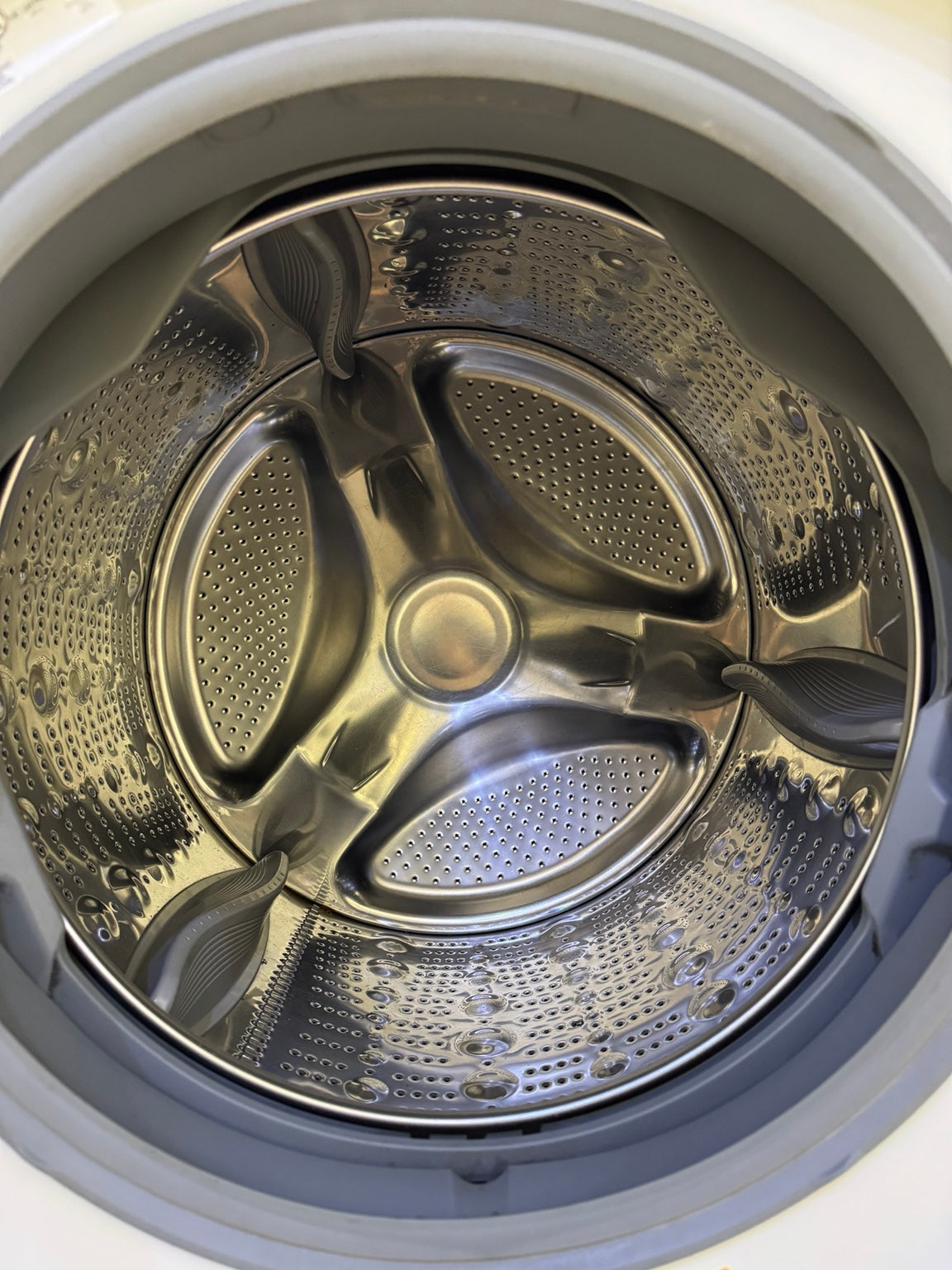 LG WM3170CW washer photo 5